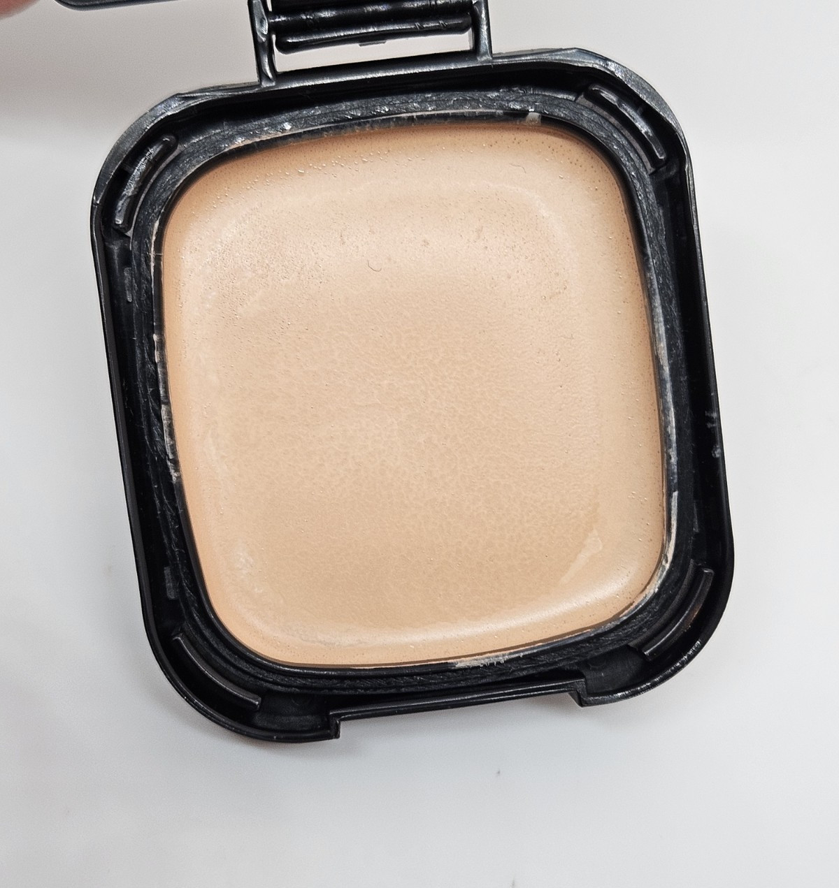 NARS Radiant Cream Compact Foundation Refill LIGHT 4 DEAUVILLE 0.42oz