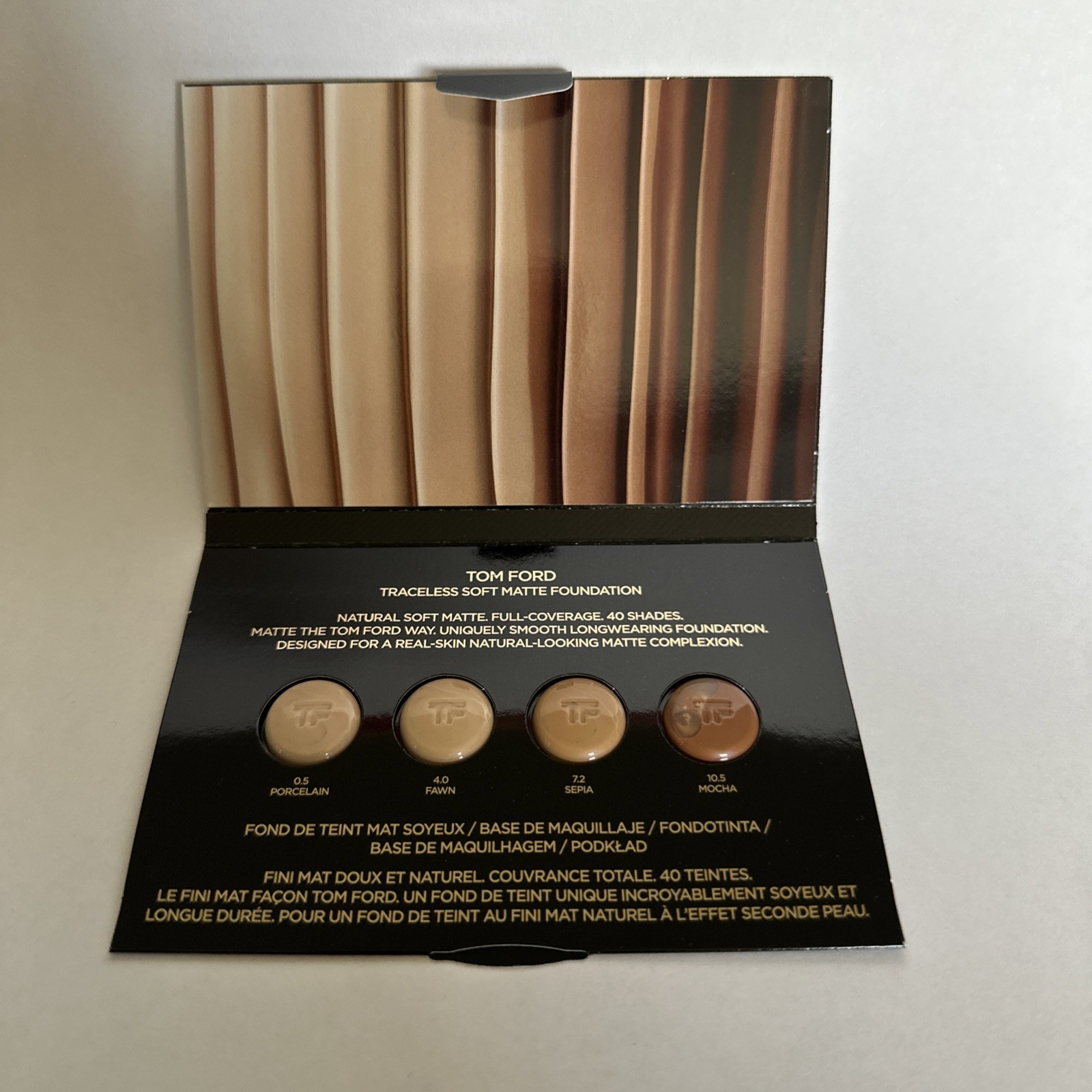 Tom Ford Traceless Foundation Card Sample 0.06 fl oz with 4 Shades