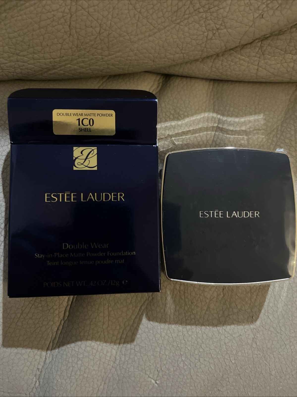 Estée Lauder Double Wear Powder Foundation (1C0 Shell)