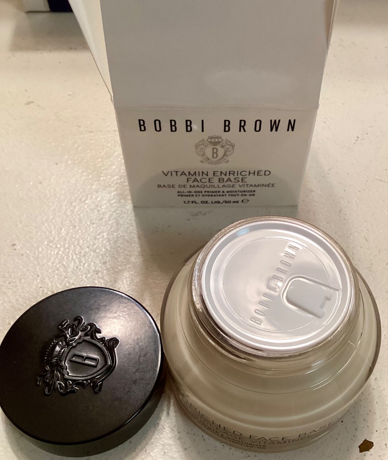 Bobby Brown: Vitamin Enriched Face Base: All-n-1 Primer & Moisturizer New in Box