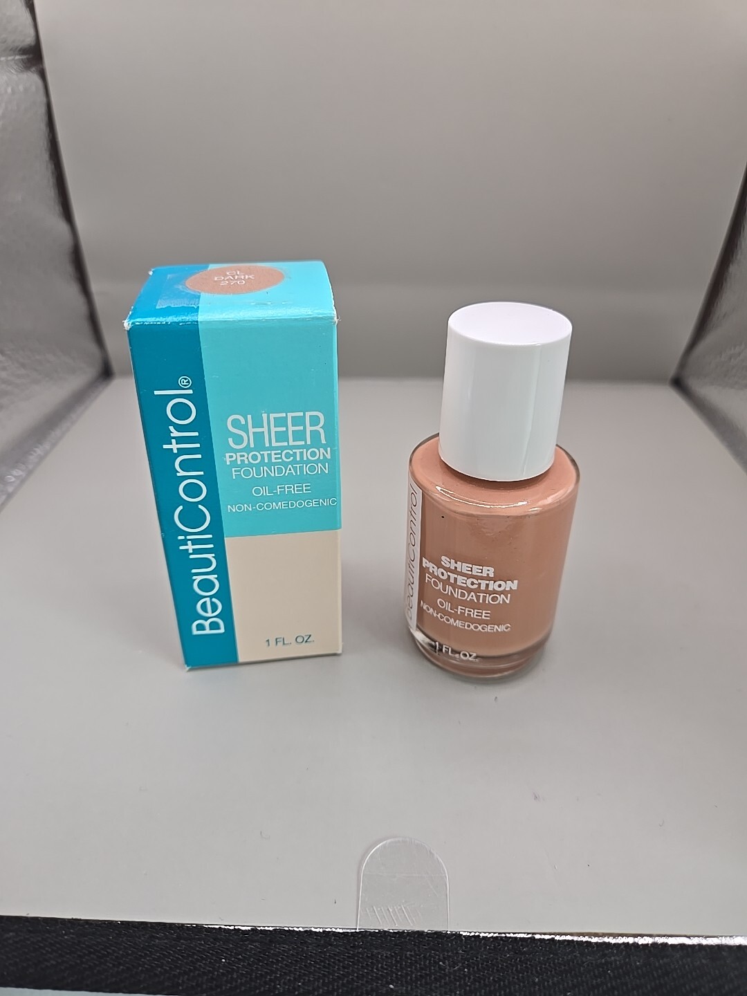BeautiControl Sheer Protection Foundation Liquid Oil Free CL DARK 270 1 oz.