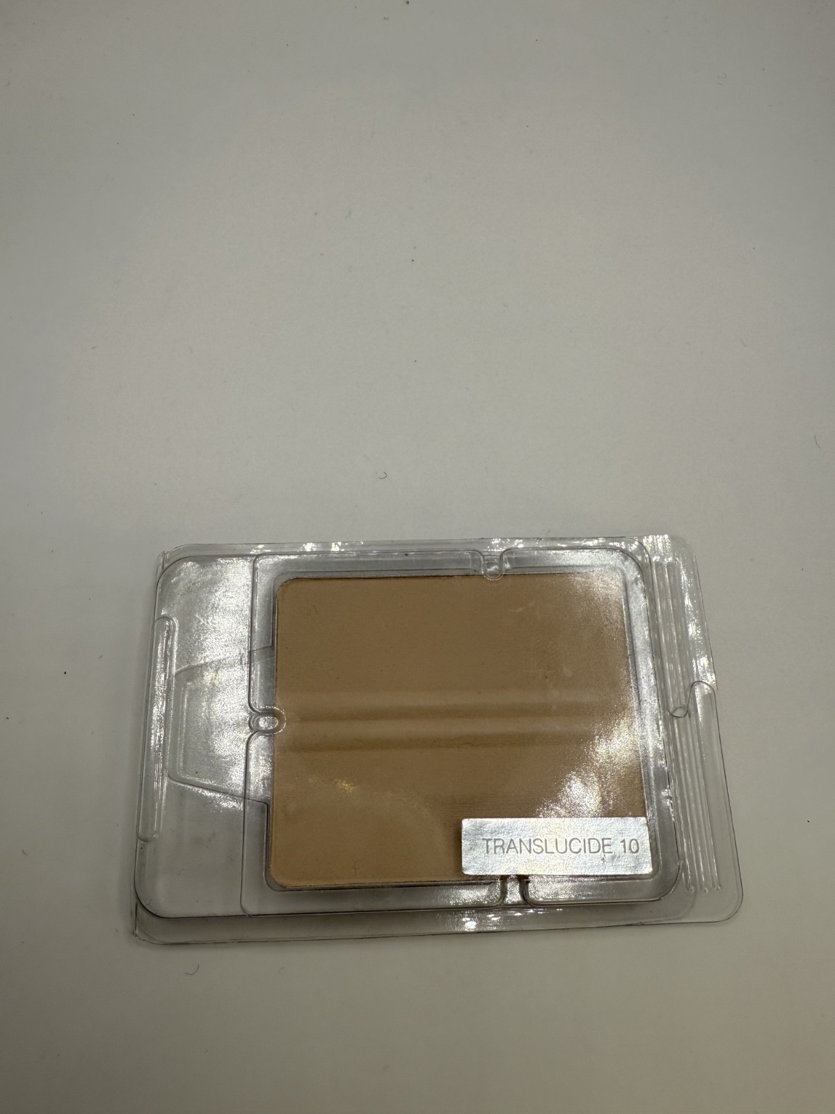 La Prairie Illuminating Foundation Powder Refill Shade Translucide 10