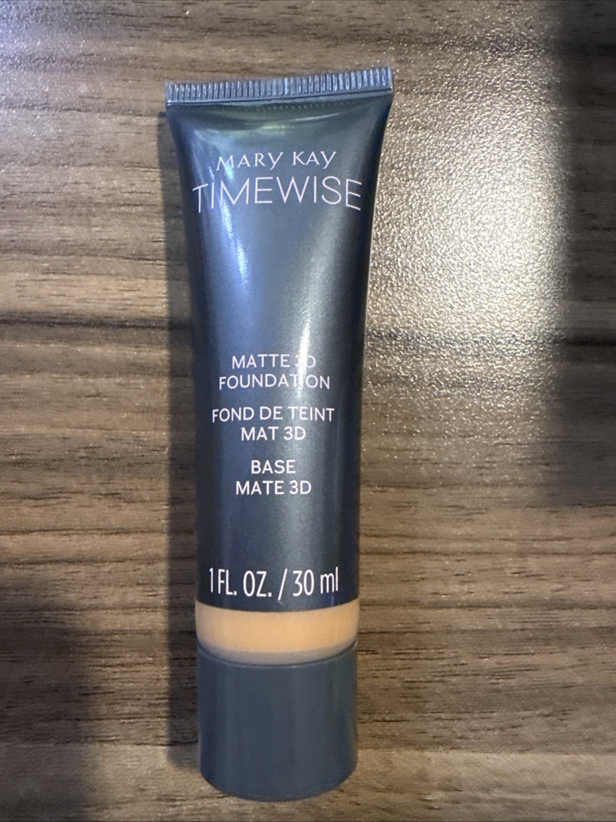 Mary Kay TimeWise Matte 3D Foundation Bronze W 140 W140 Oil-Free 1 fl oz