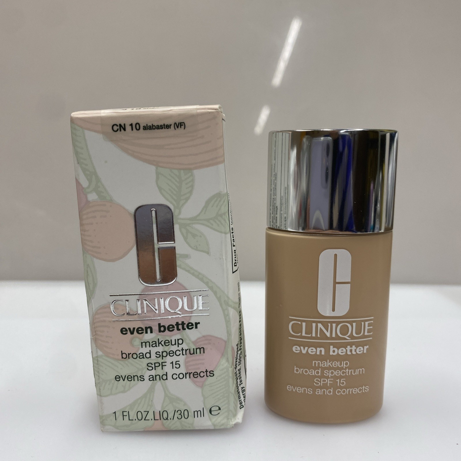 Clinique Even Better Makeup SPF 15 Foundation CN10 Alabaster Vitamin C 1oz