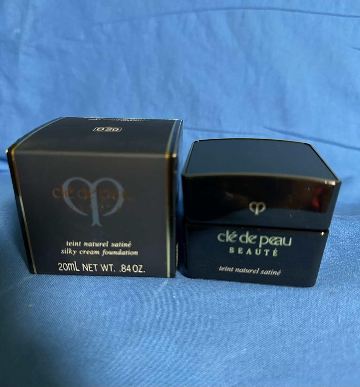Cle de peau Beaute silky cream foundation O10, O20, I10 Full size NIB