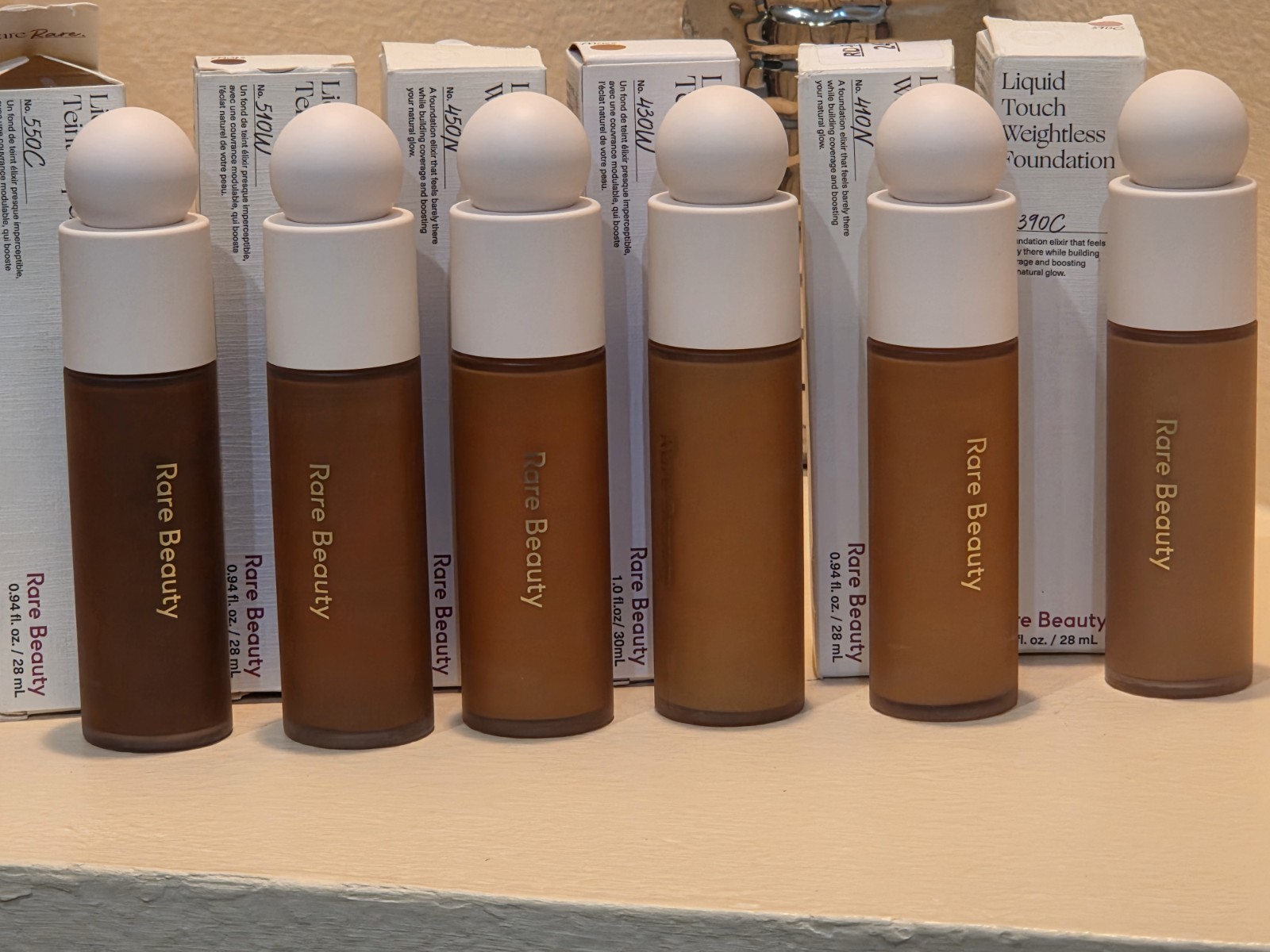 Rare Beauty Liquid Touch Weightless Foundation 28ml New In Box – Choose Shade