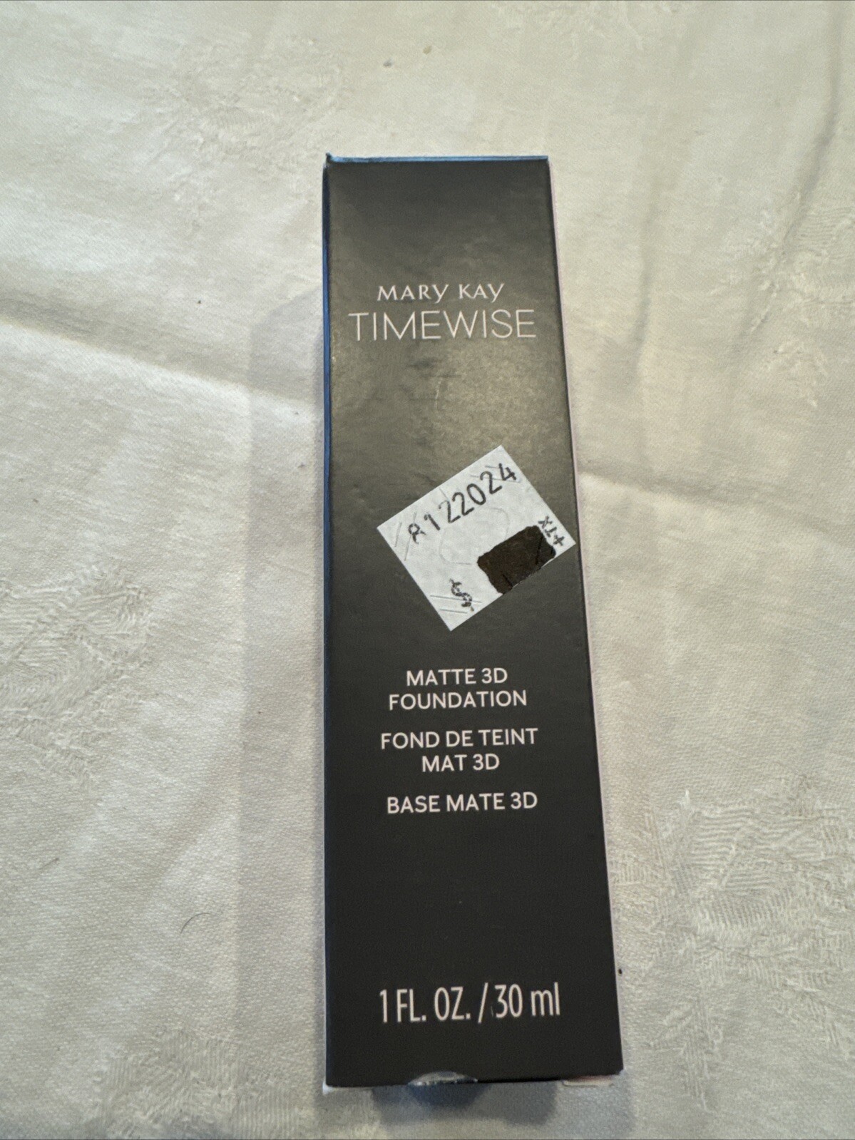 Mary Kay TIMEWISE Matte 3D FOUNDATION Ivory C 100 Free Ship Combo To Oily