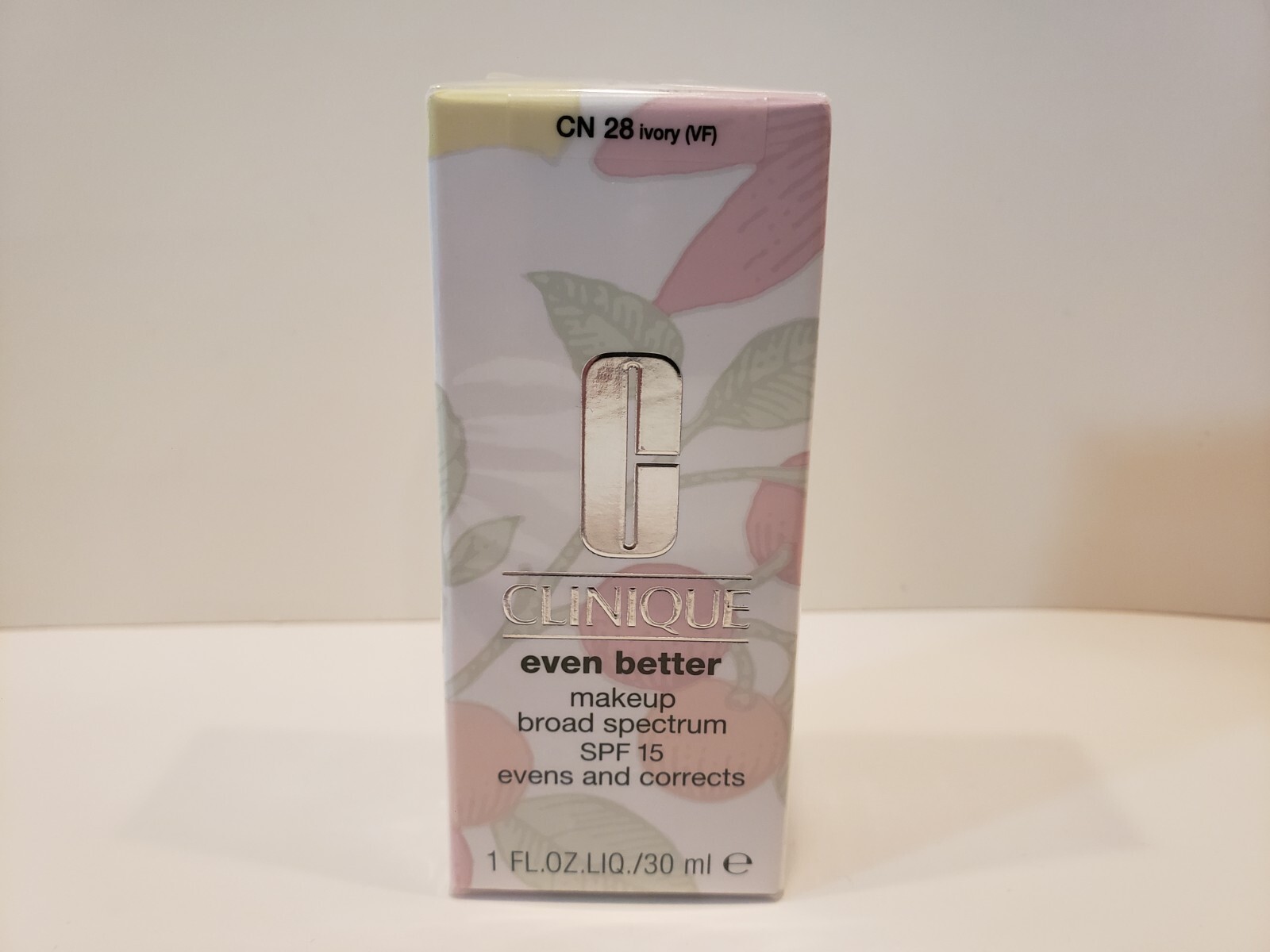 Clinique- Even Better Makeup Evens And Corrects – BS SPF 15 – CN28 Ivory – NIB