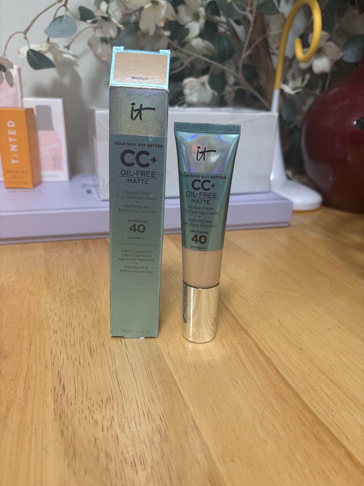 IT Cosmetics CC+ Oil Free Matte SPF 40 Medium ~Full Sz 1.08 fl oz BNIB Authentic