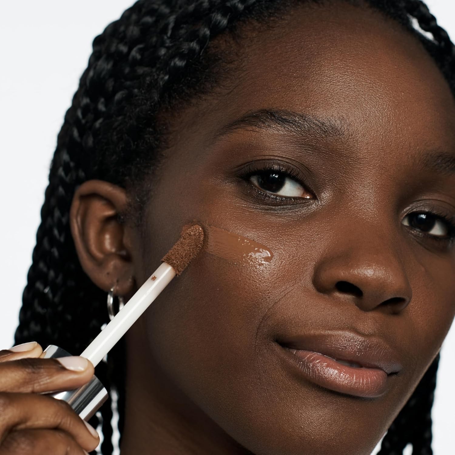 Beyond Perfecting Liquid Foundation & Concealer – Full Coverage, Natural Matte