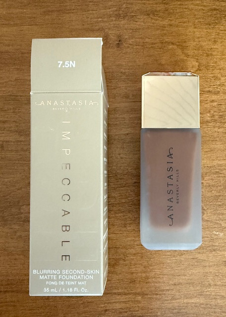 ANASTASIA BEVERLY HILLS Impeccable Blurring Matte FOUNDATION Shade 7.5N NIB