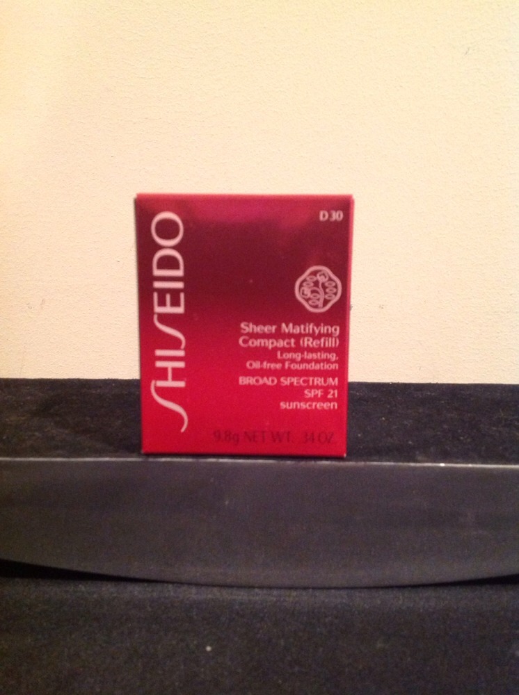 SHISEIDO Sheer Matifying Compact (Refill) D30 SPF 21 Sunscreen Oil Free Powder