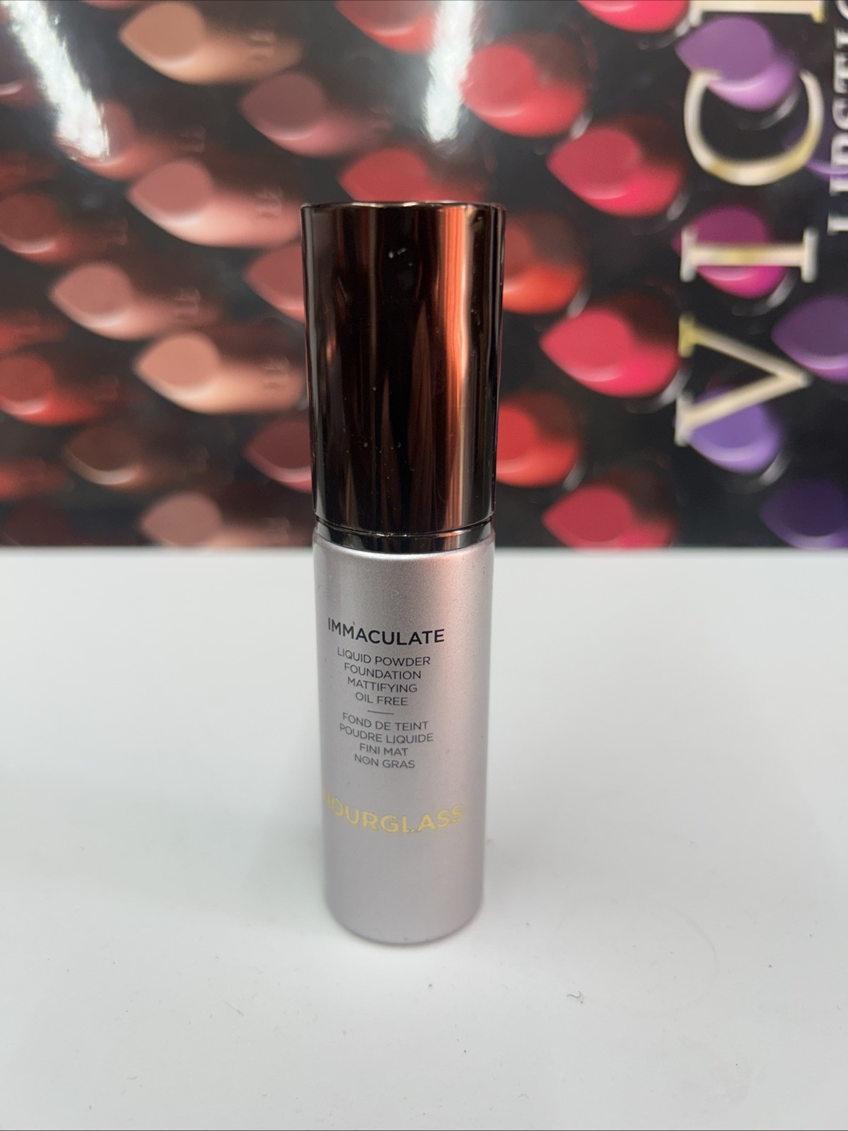 Hourglass Immaculate Liquid Powder Foundation READ DESCRIPTION! -nude