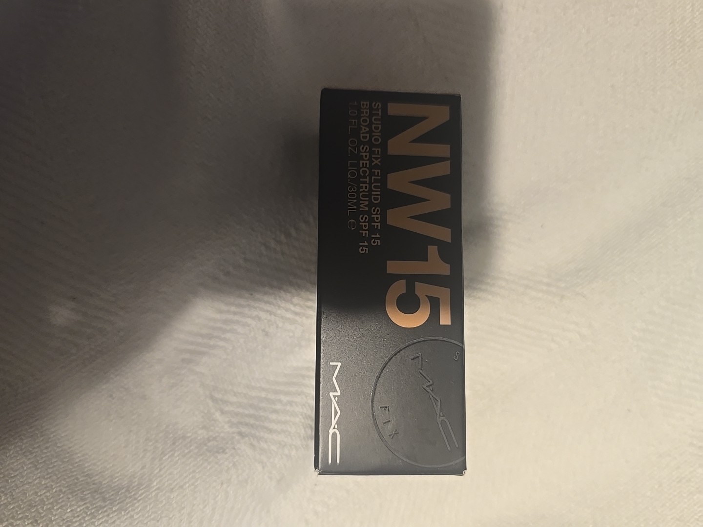 Mac NW15 STUDIO FIX FLUID SPF15