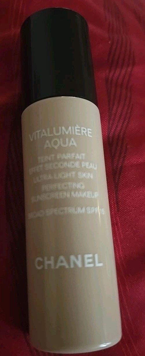 chanel vitalumiere aqua# 21 Beige