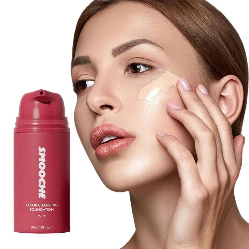 SMOOCHE Color Changing Foundation 30ml – Self Adjusting Natural Coverage Makeup