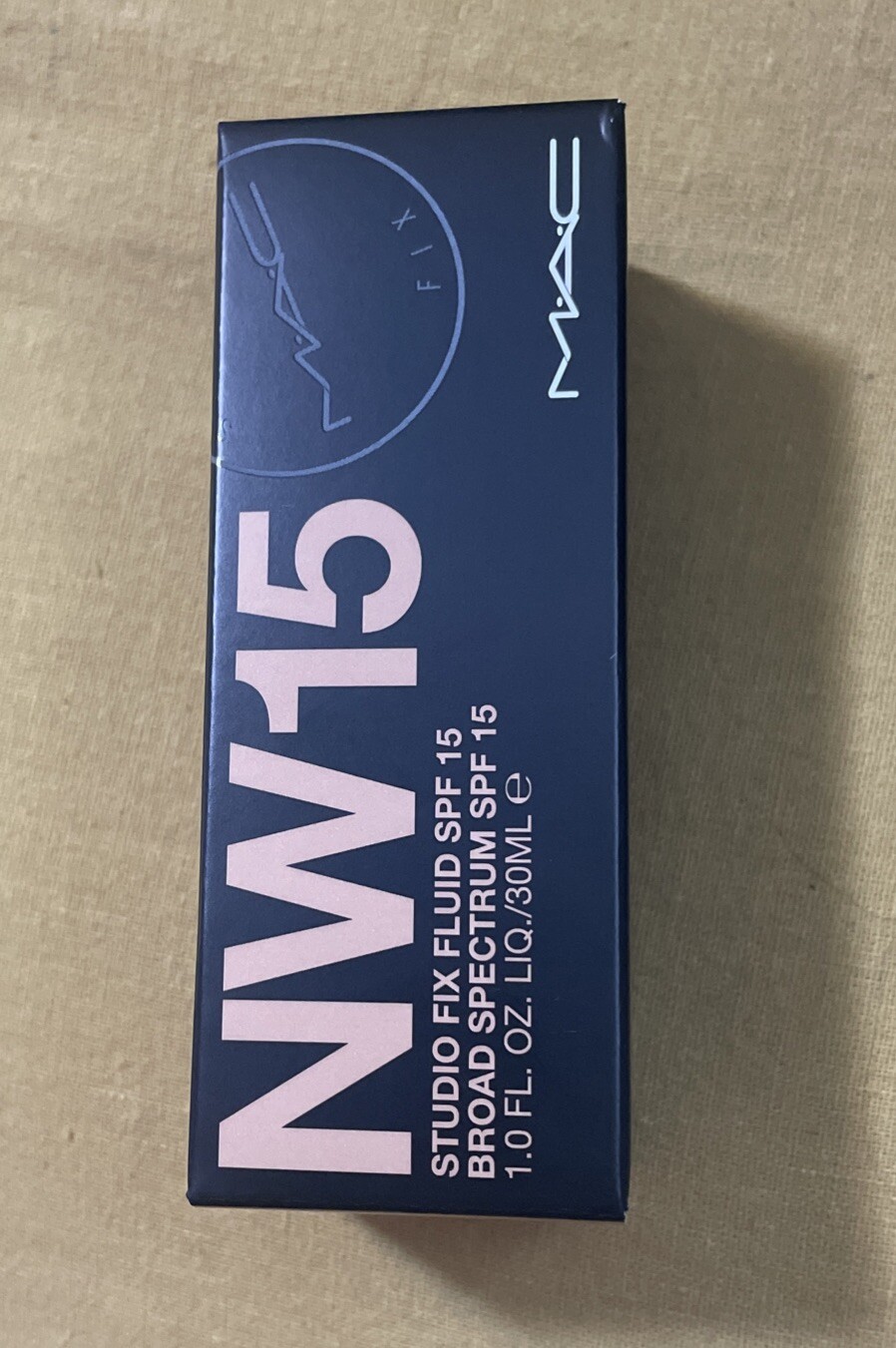 MAC Studio Fix Fluid Liquid SPF 15 Foundation ~NW18~ Full Size [New in Box]