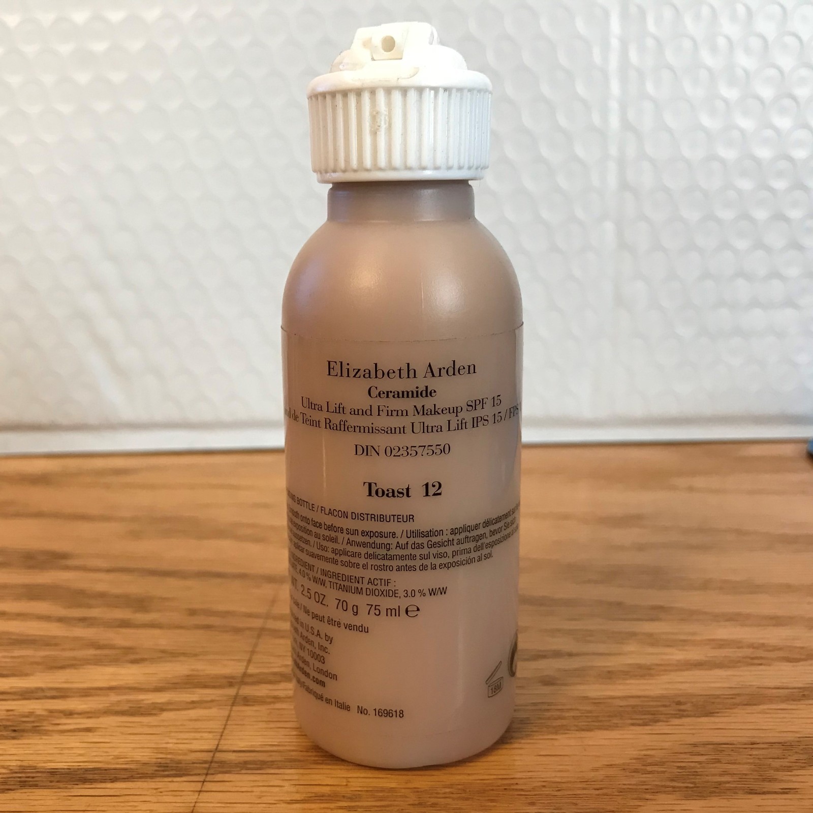 Elizabeth Arden Ceramide Toast 12 Ultra Lift and Firm SPF 15 – 2.5OZ F17