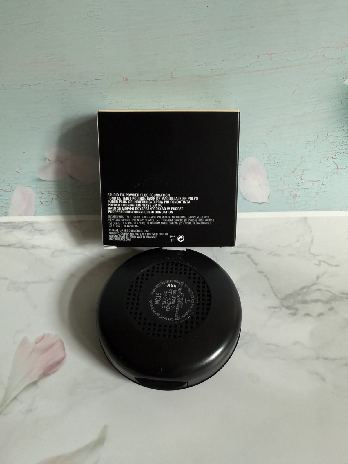 NC15 ~ MAC Studio Fix Powder Plus Foundation, Original Formula, Full Size, NIB