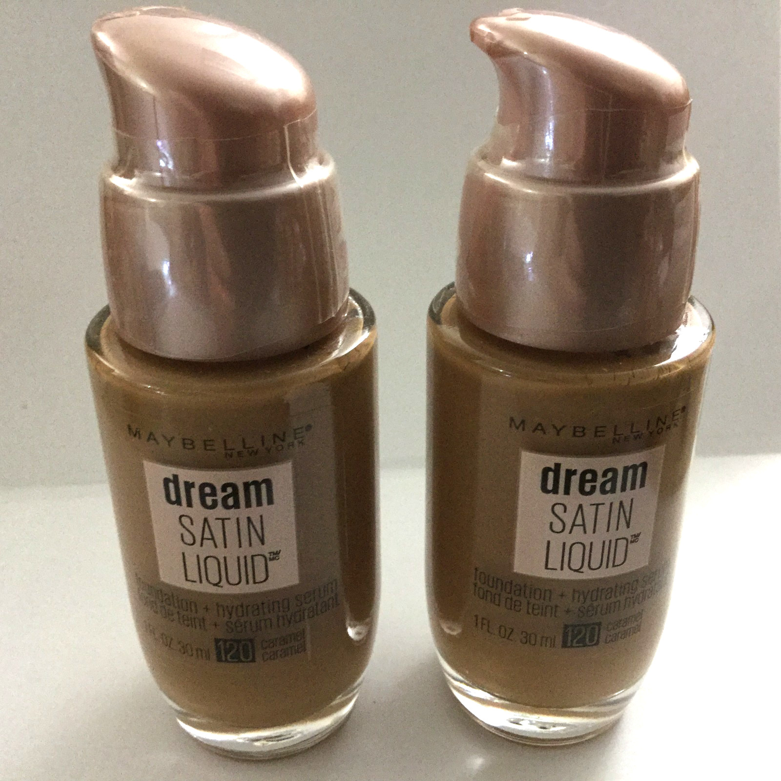 LOT OF 2 Maybelline Dream Satin Liquid Foundation+Hydrating Serum 120Caramel-NEW