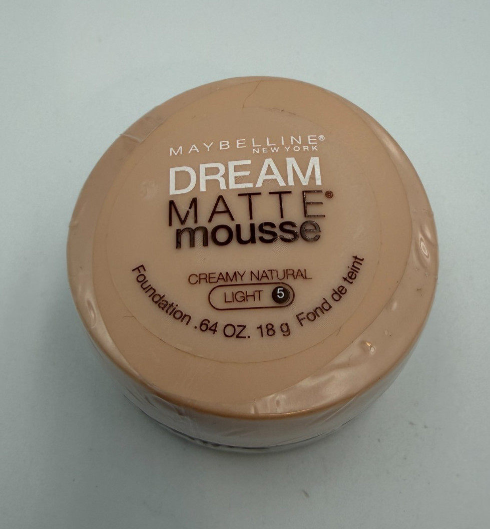 Maybelline New York Dream Matte Mousse Foundation Creamy Natural #5 Light 0.64oz