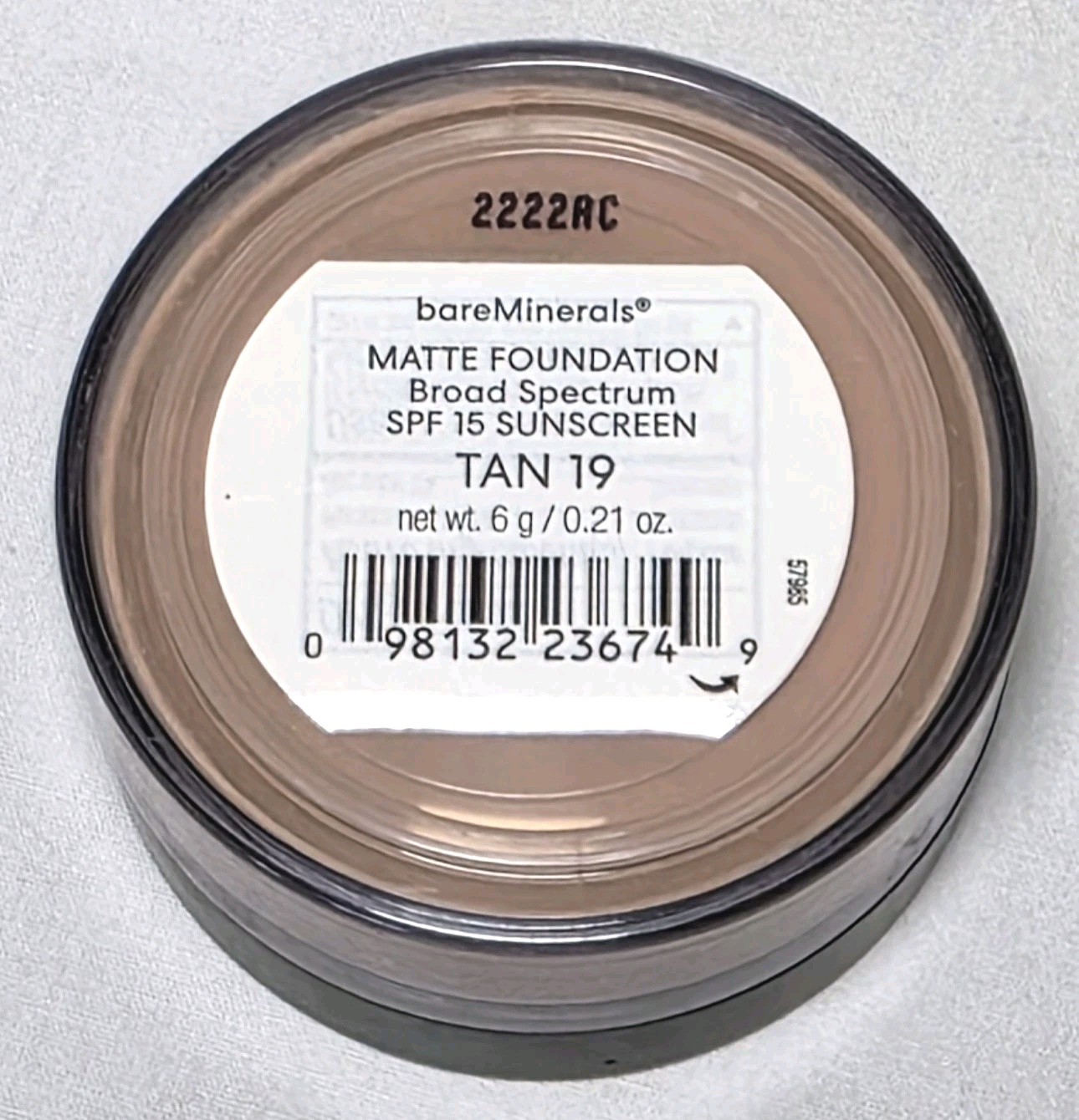 BareMinerals MATTE Foundation SPF15 Broad Spectrum 0.21 oz Shade Tan 19 NEW