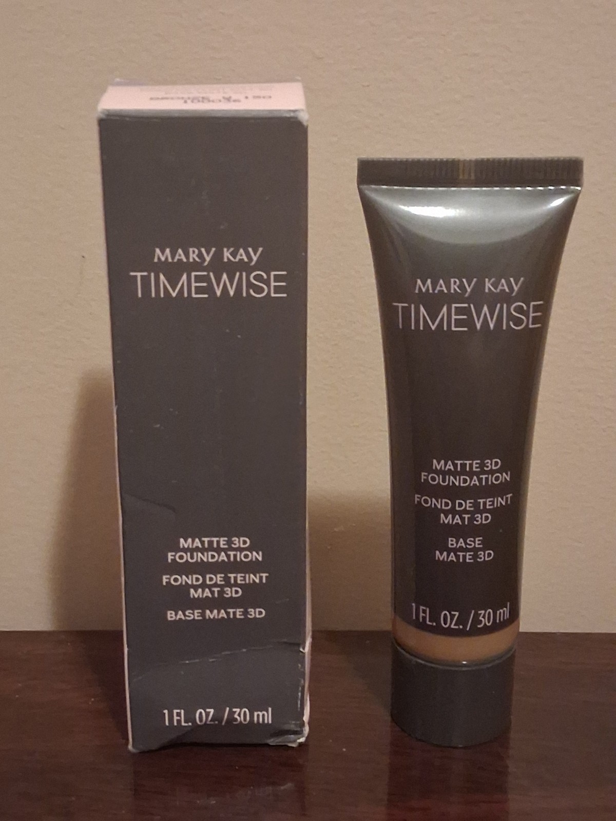 Mary Kay TimeWise Matte 3D Liquid Foundation Bronze W 150 Oil-Free 1 fl oz