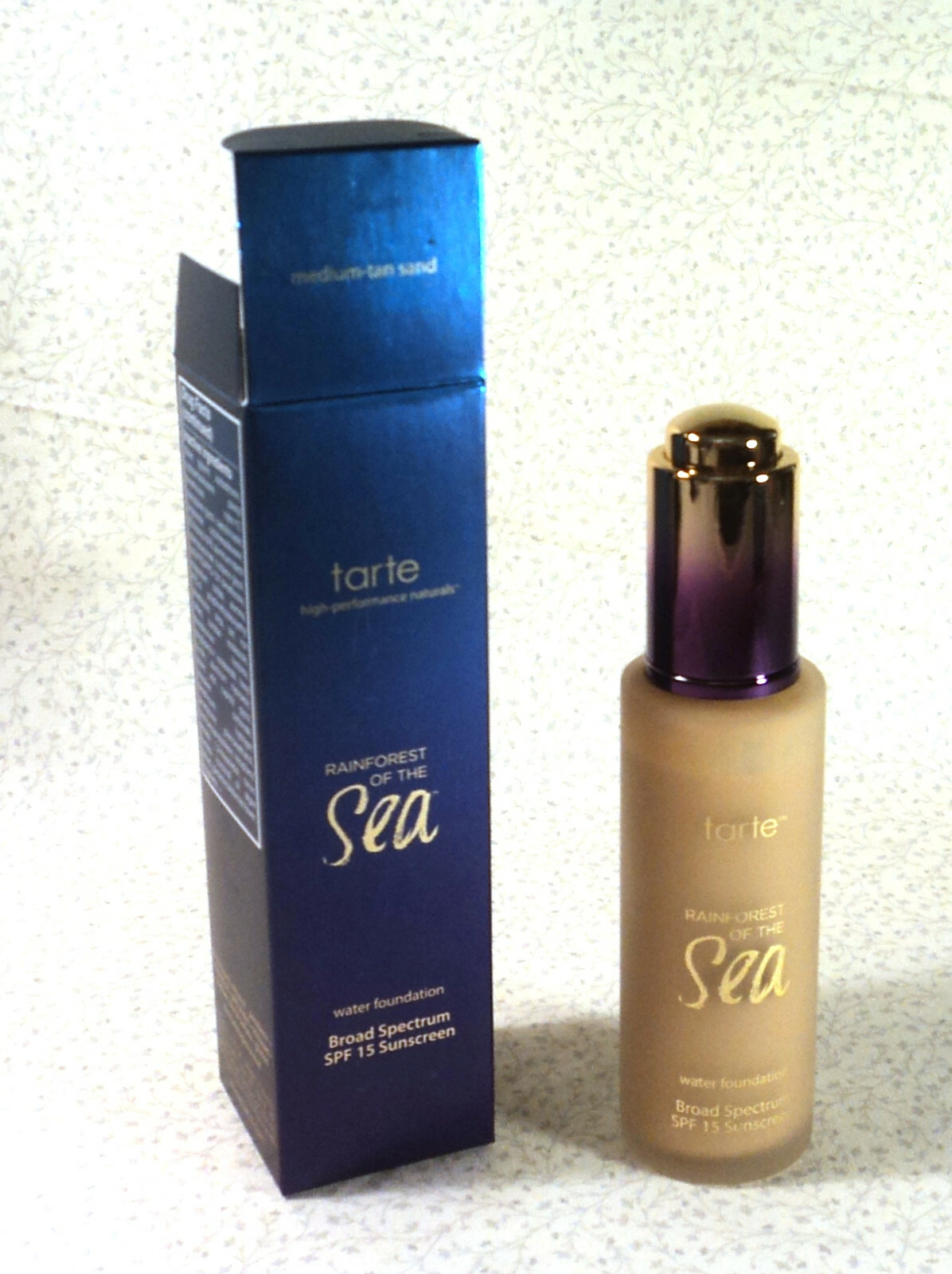 Tarte Rainforest of the Sea Water Foundation – Medium-Tan Sand – 1 oz. – Boxed