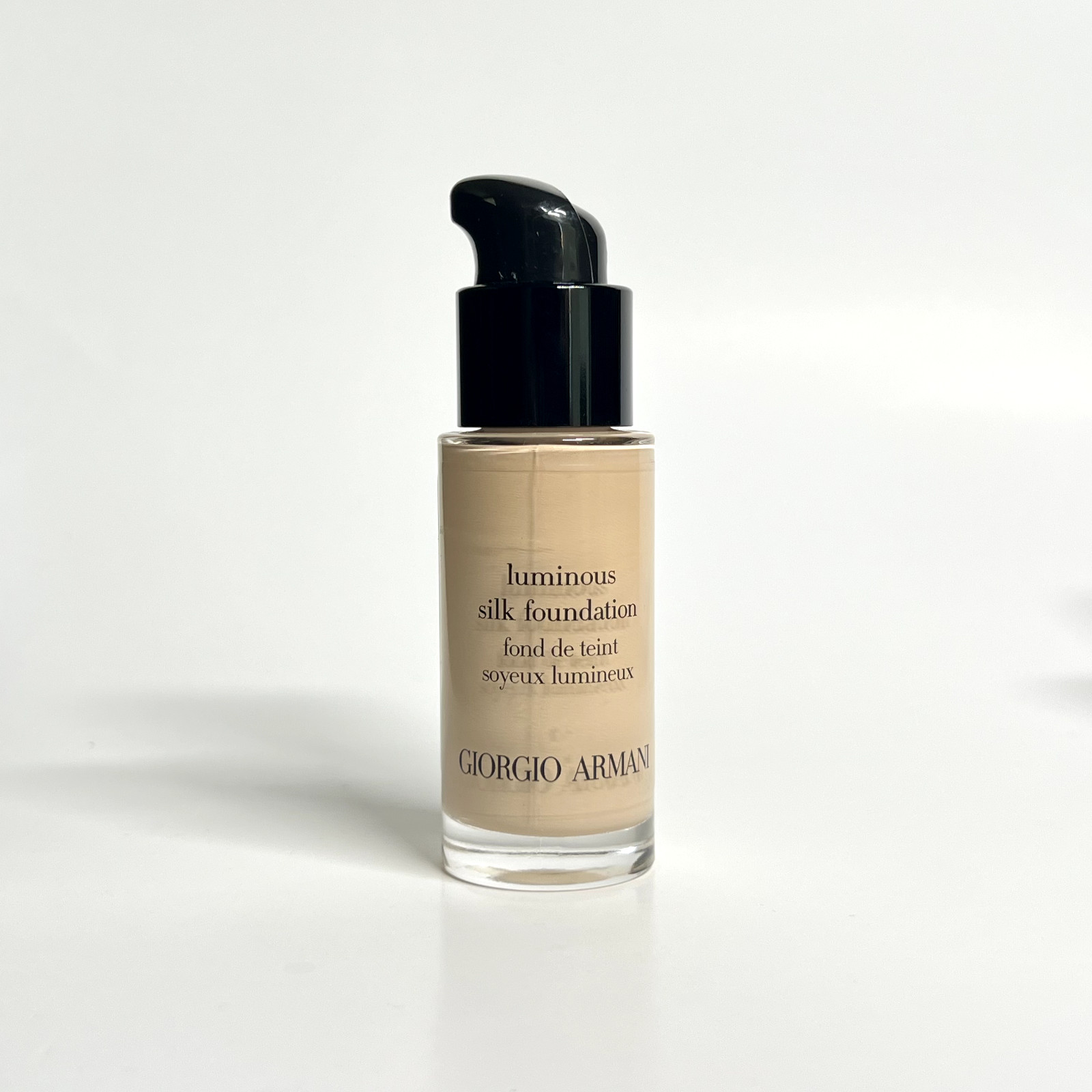 Giorgio Armani – Luminous Silk – Micro-fil™ Foundation – .6fl.oz. (18 ml)