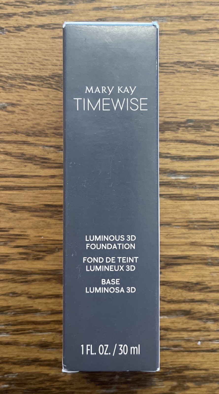 Mary Kay Timewise Luminous 3D Foundation – Ivory C 110