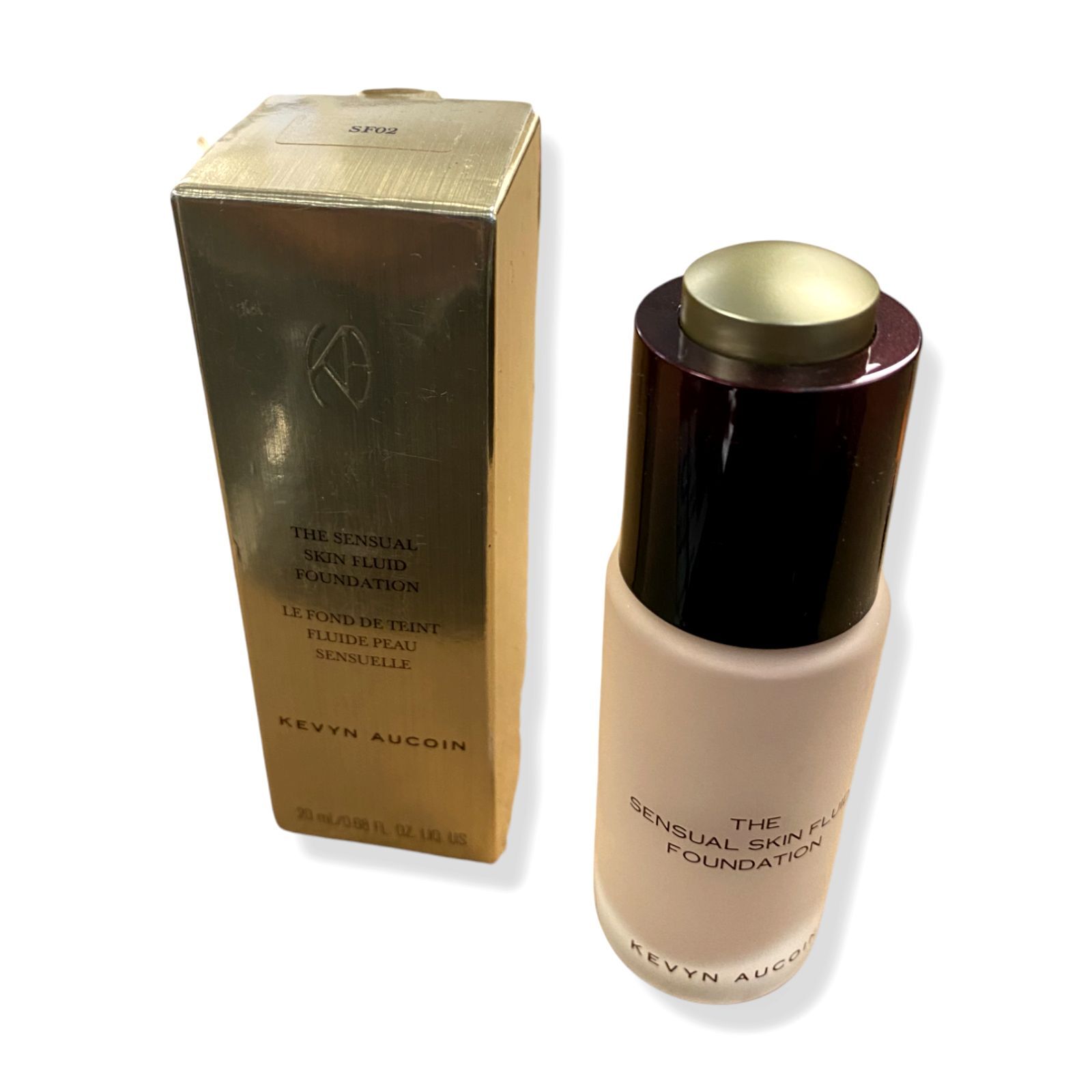 $65 Kevyn Aucoin Women’s SF02 The Sensual Skin Fluid Foundation .68fl oz| 20 Ml