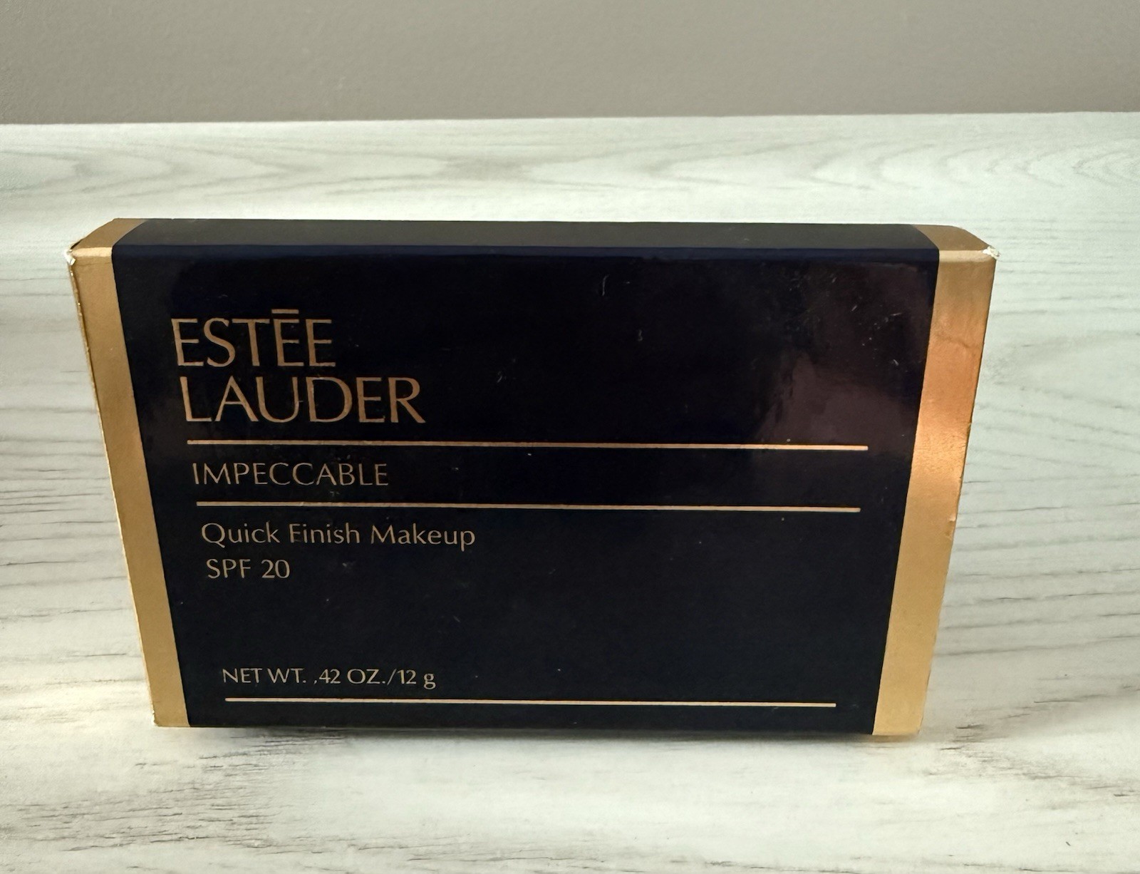 Estee Lauder Impeccable Quick Finish Makeup SPF 20 .42 Ounces
