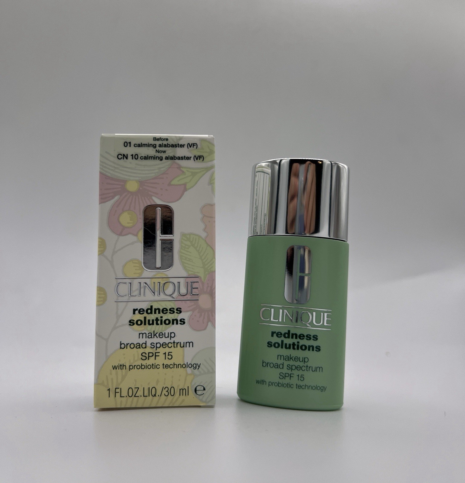 Clinique Redness Solutions Makeup SPF15 CN 10 Calming Alabaster NIB