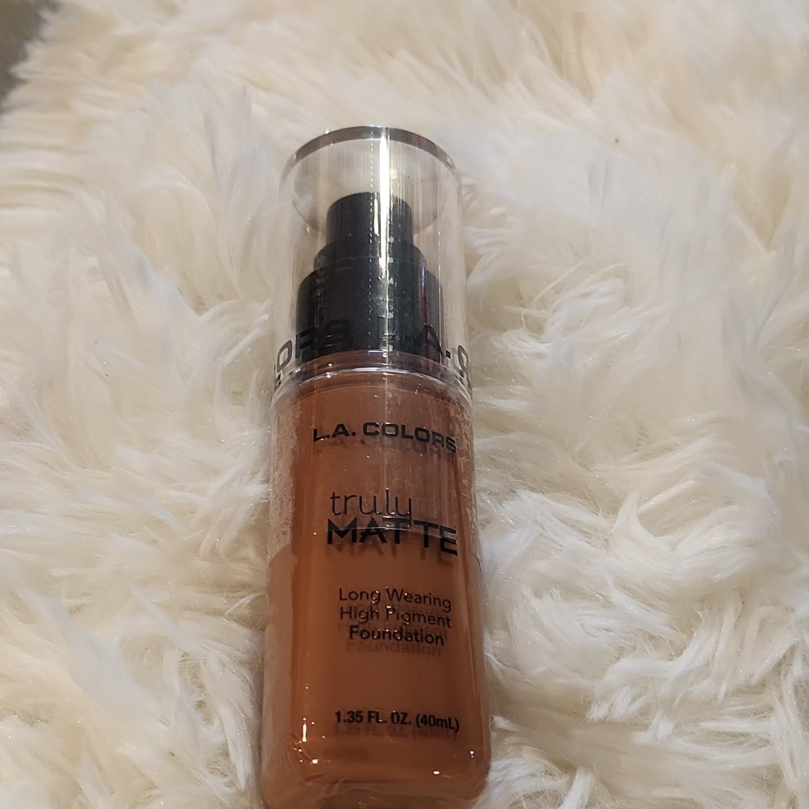 L.A. COLORS Truly Matte Liquid Foundation Full Coverage Matte Cappuccino CLM363