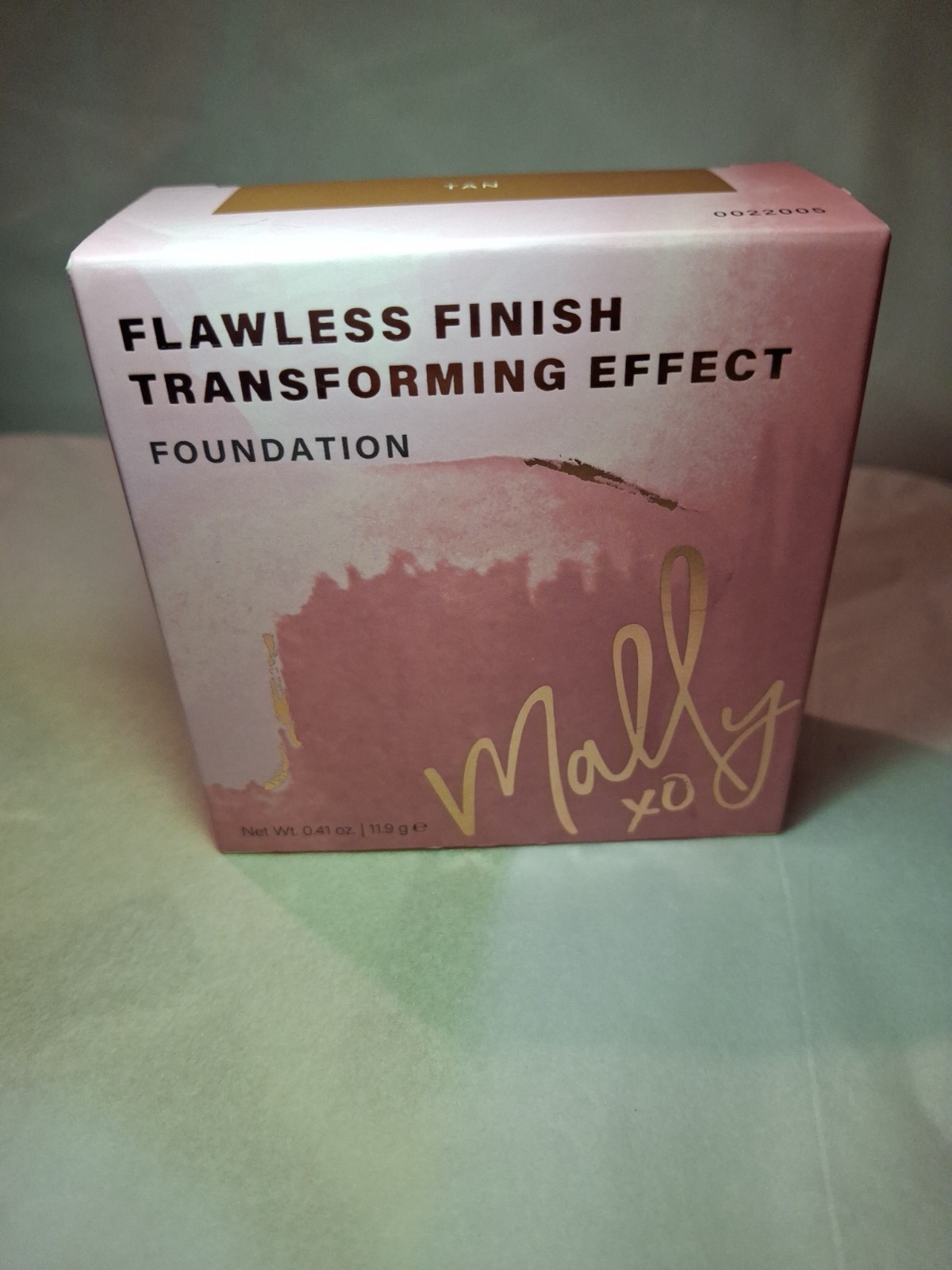 Mally XO Flawless Finish Transforming Effect Foundation ~ Tan 0.41 oz.