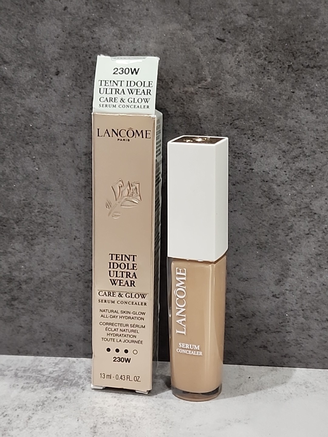 Lancome Idole Serum Concealer Teint Ultra Wear 230W 0.43 fl oz/13 ml Retail $31