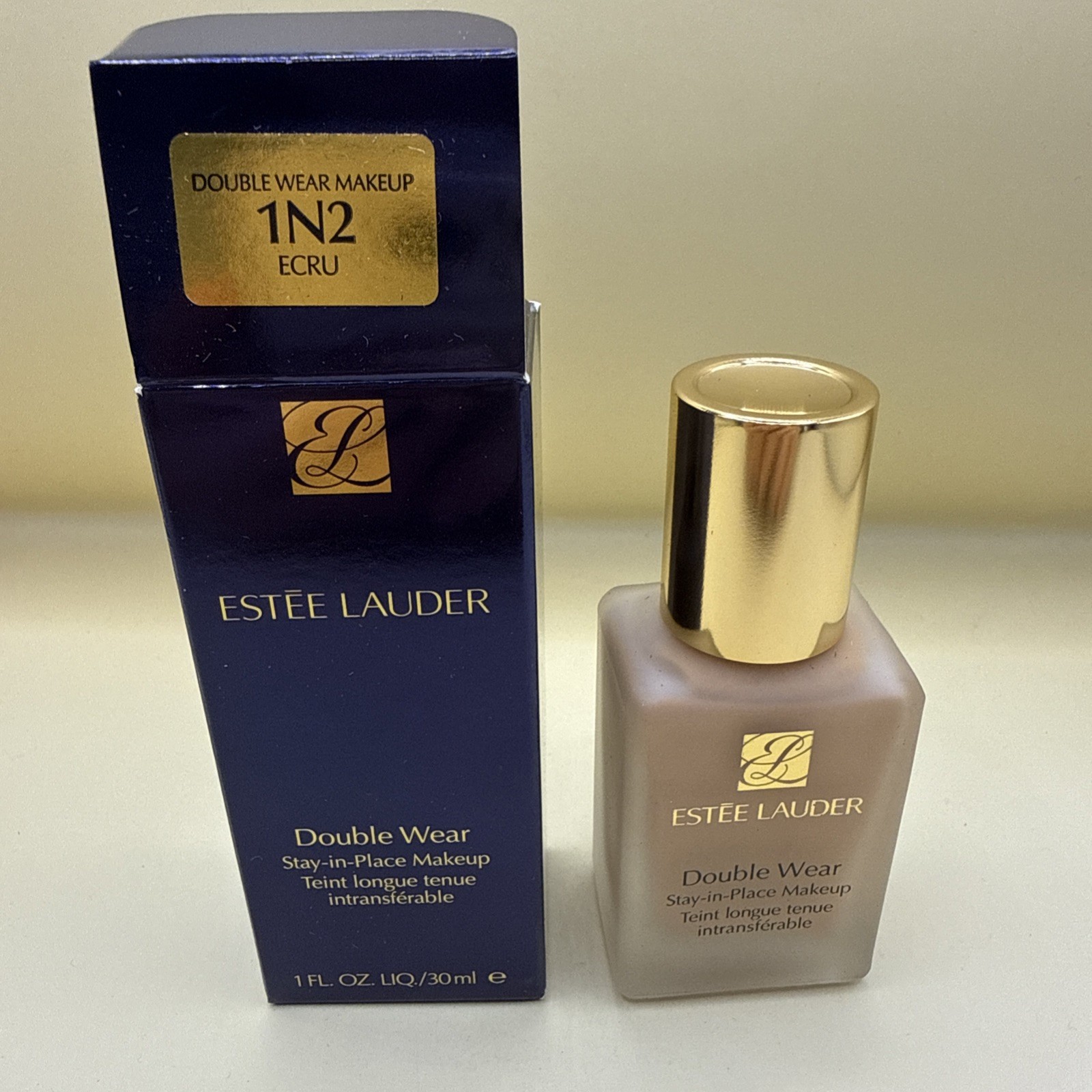 Estee Lauder Double Wear Stay in Place Makeup Foundation 1N2 ECRU 1.0 oz. NIB