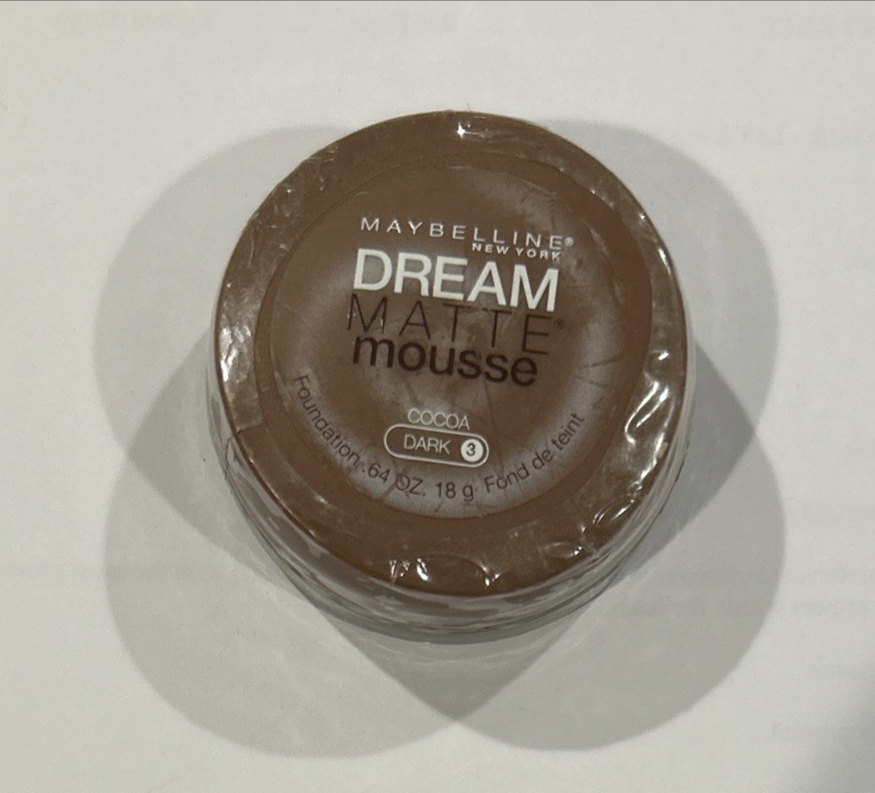 Maybelline Dream Matte Mousse Foundation COCOA 3 Dark .64 oz 1 PACK-SEALED