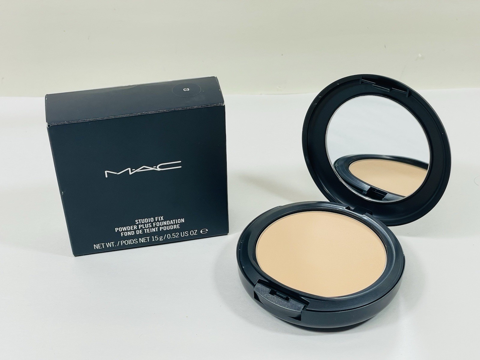 M∙A∙C Cosmetics Studio Fix Powder Plus Foundation – C3 -Original OG Box, RARE