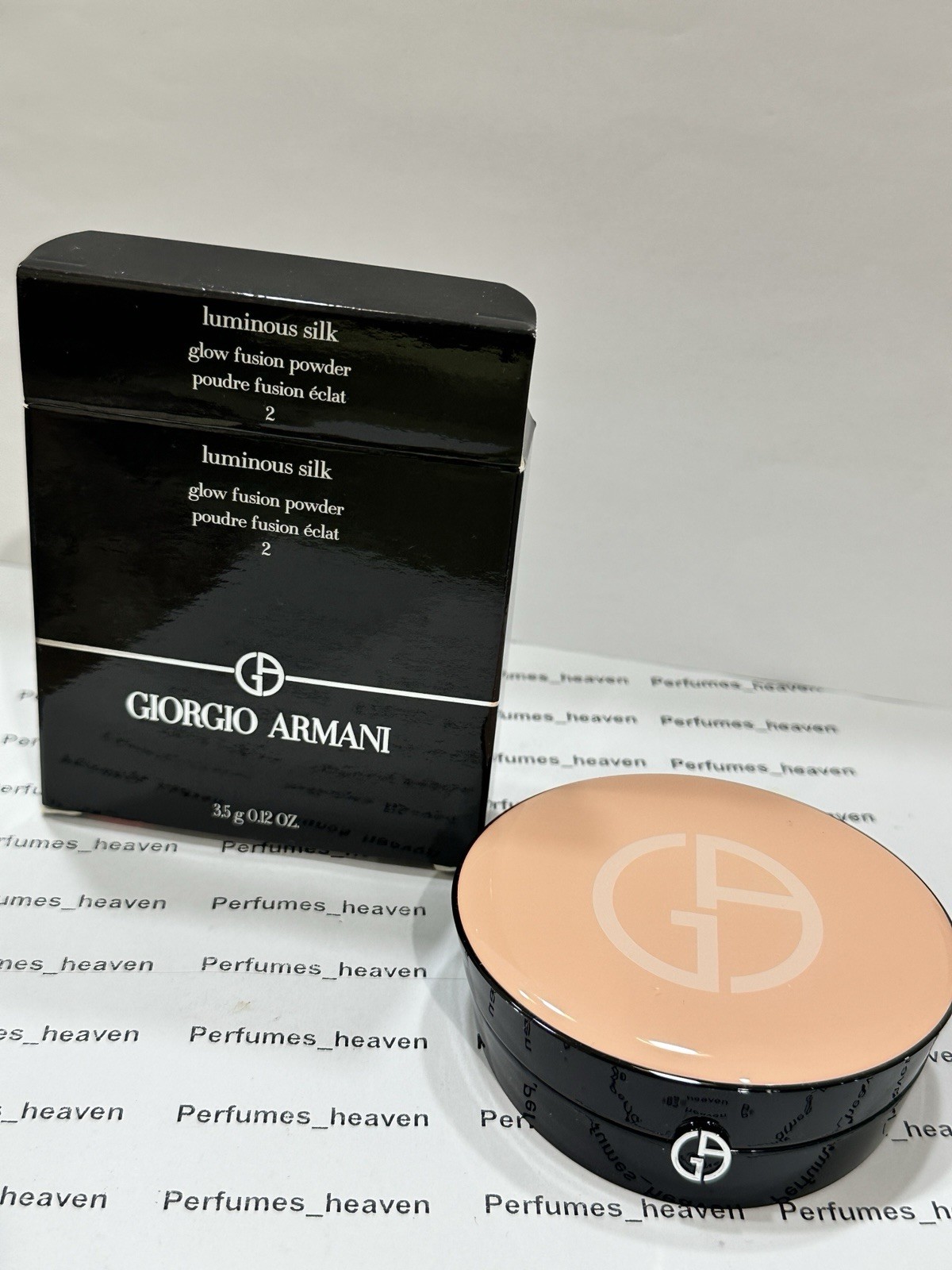 Giorgio Armani Luminious Silk Foundation Glow Fusion Powder – Shade# 2 New