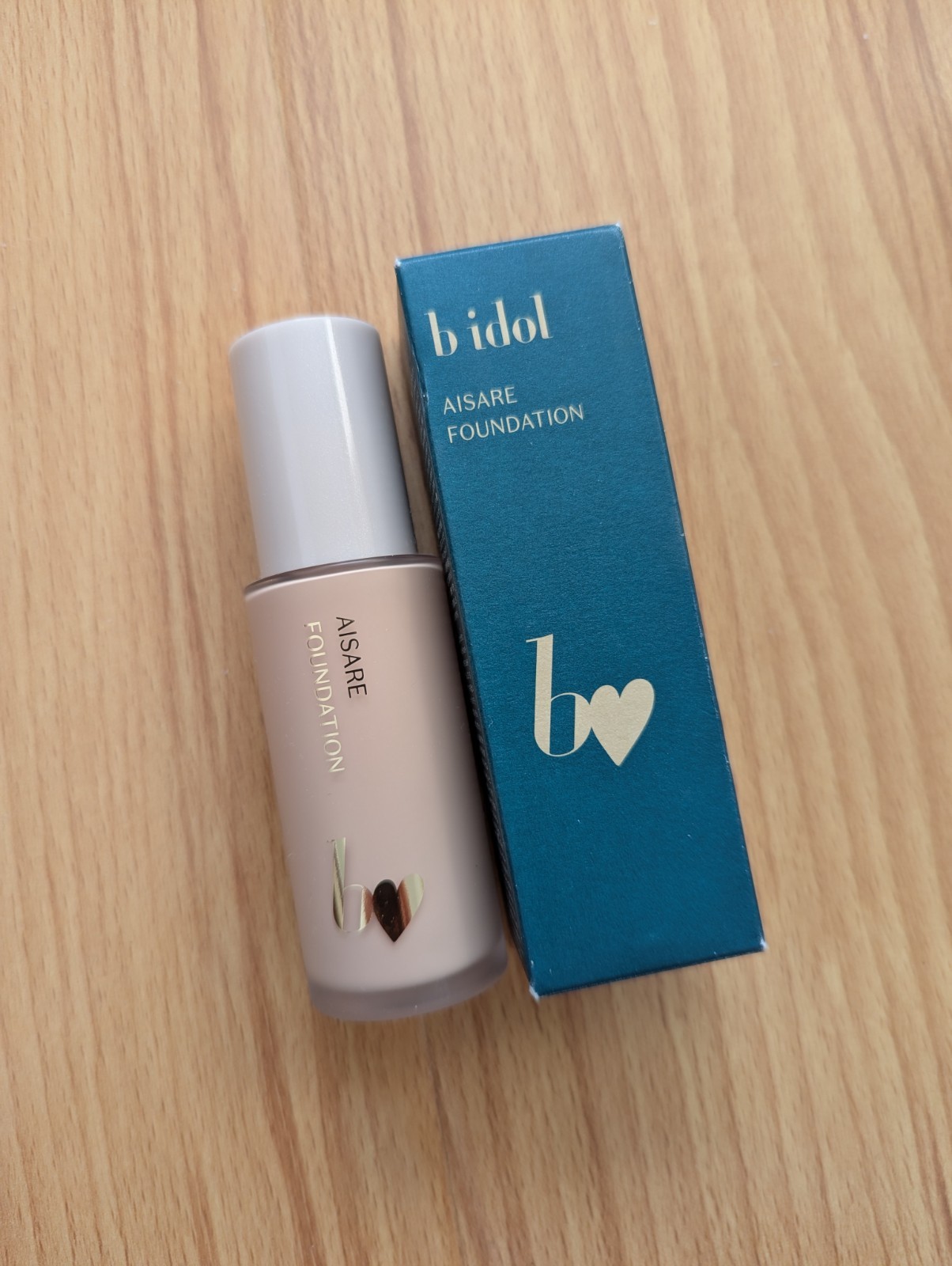 b idol Aisare Liquid Foundation 02 Natural Beige from Japan SPF 30 PA++ 28 mL