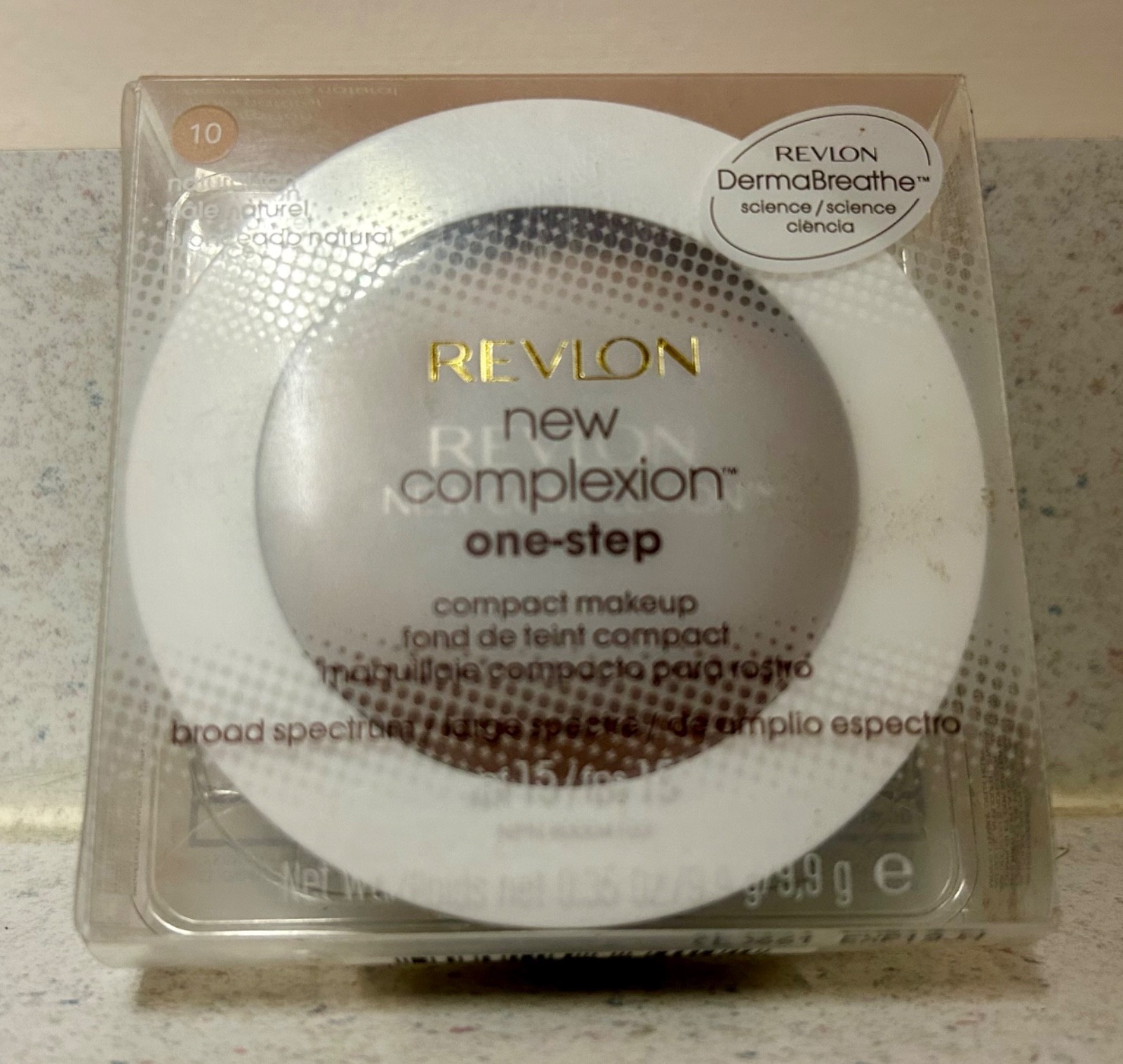 Revlon New Complexion One Step compact, Makeup Natural Tan #10 Sealed