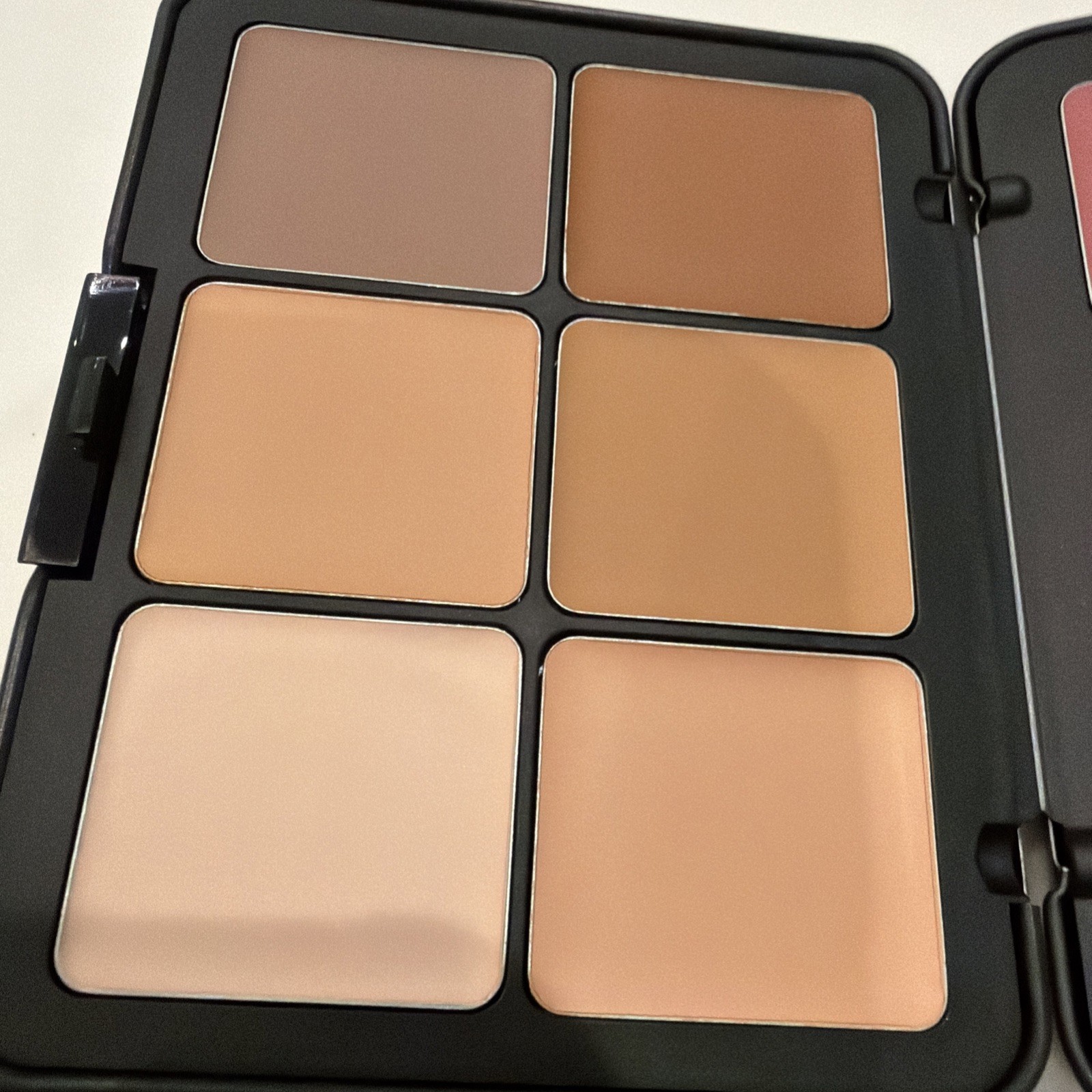 MAKE UP FOR EVER HD Skin Face Essentials Cream Palette -Light to Medium -0.91 OZ