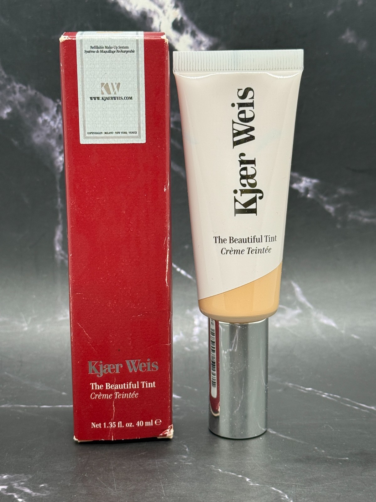 Kjaer Weis The Beautiful Tinted Moisturizer – Shade – F1 – 1.35 oz – Box