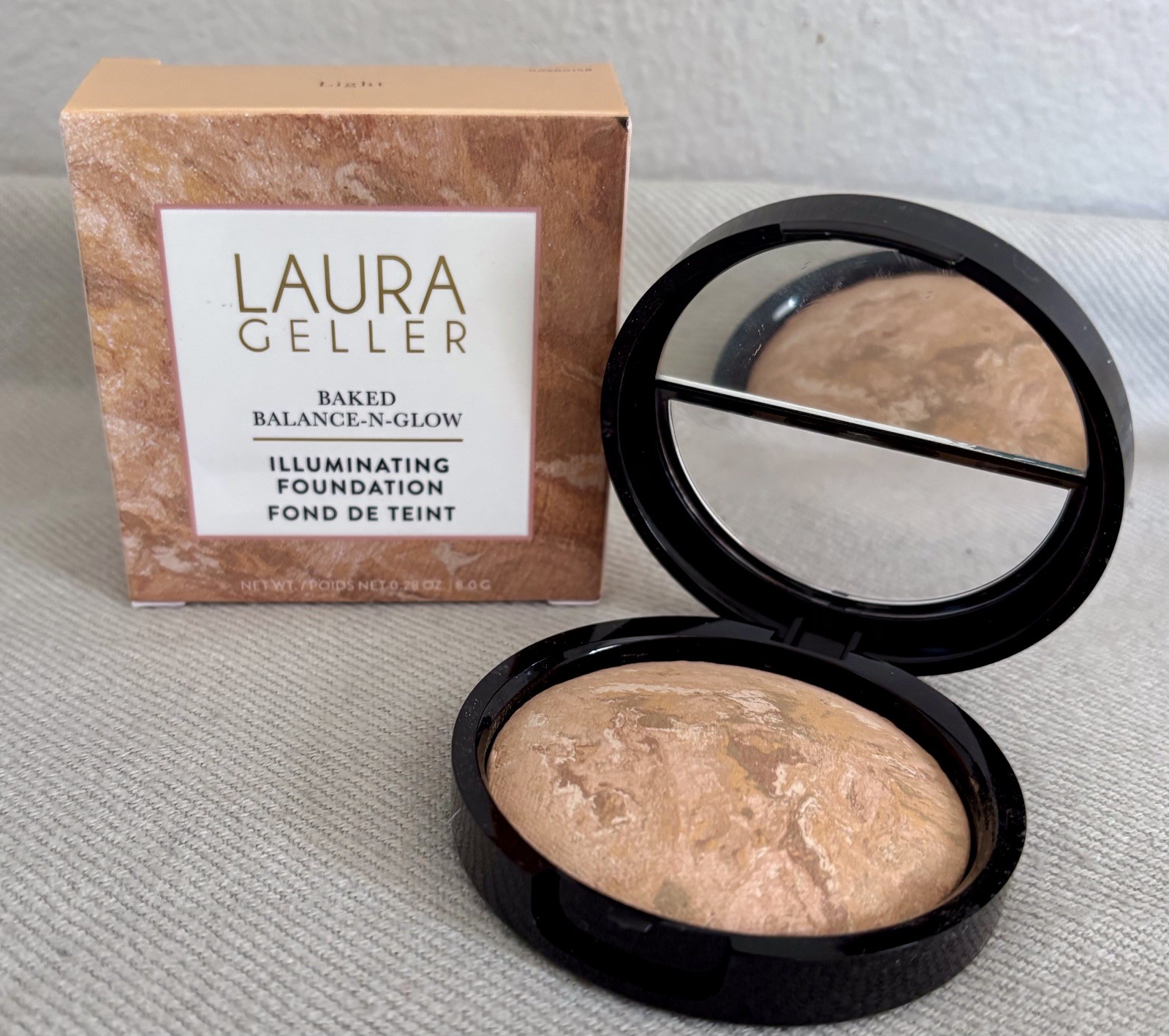 Laura Geller ~ Baked Balance-N-Glow Illuminating Foundation LIGHT 0.28 oz Italy