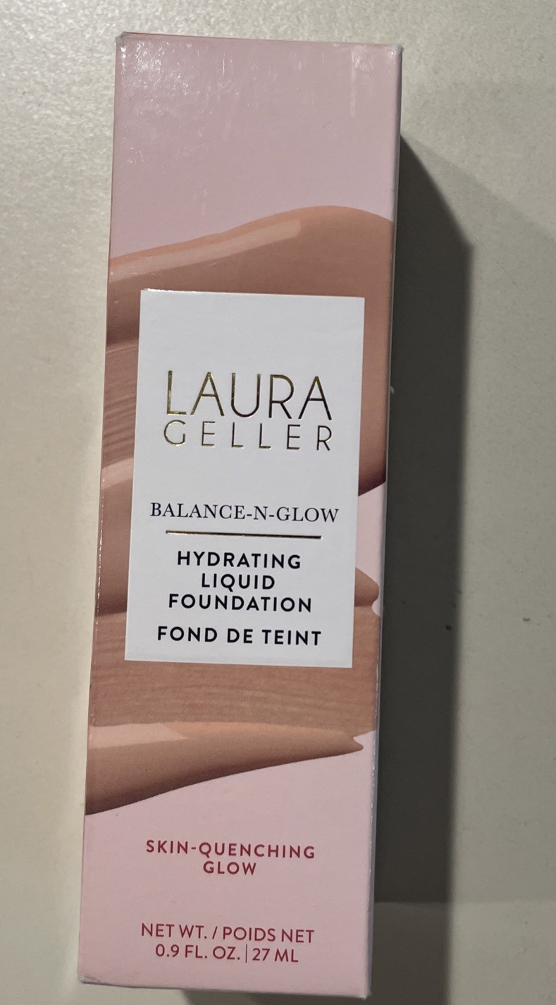 Laura Geller LIGHT Balance N Glow Hydrating Liquid Foundation .9 fl oz NIB!
