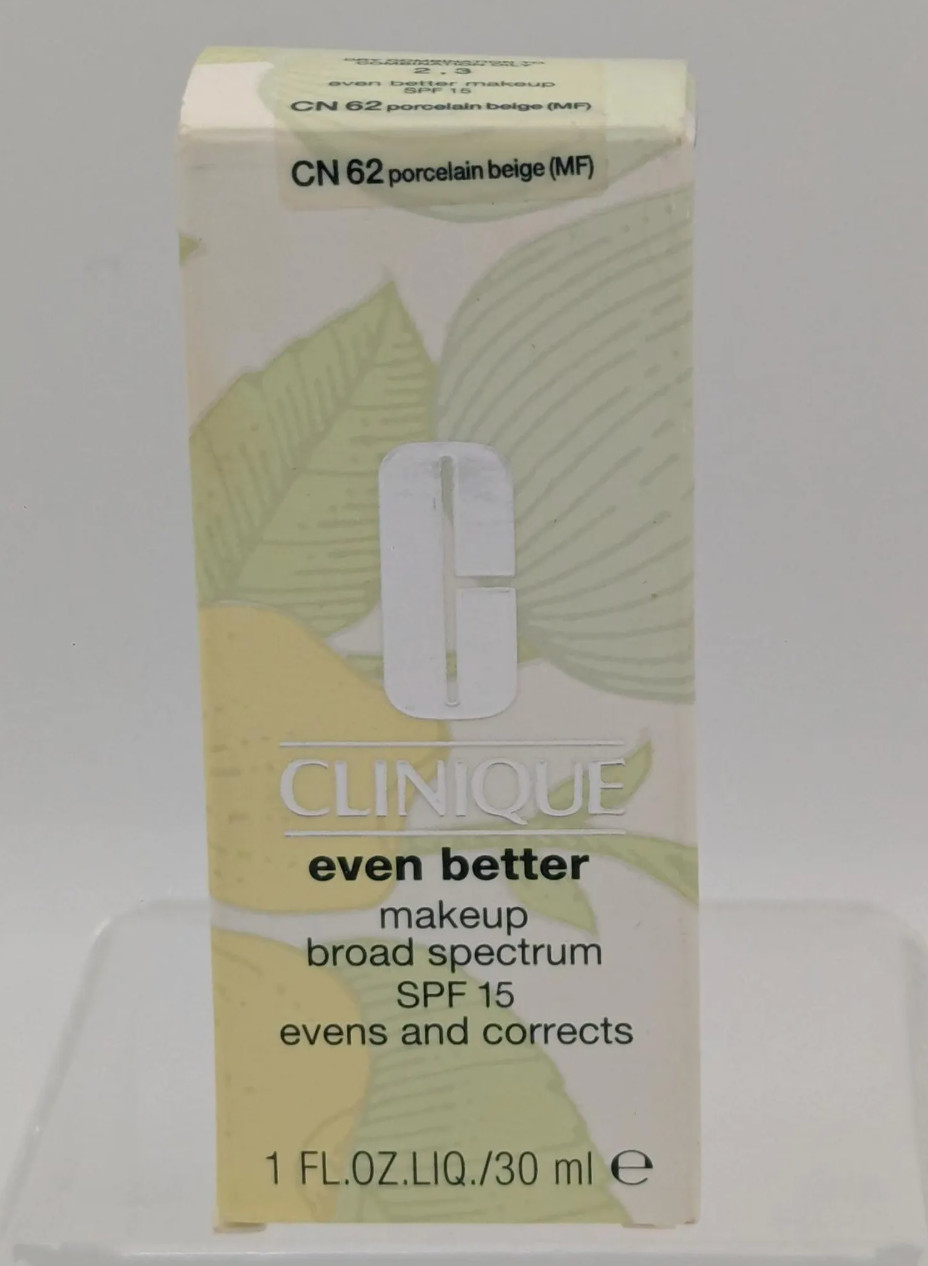 Clinique Even Better Makeup SPF 15 – CN 62 Porcelain Beige – 1 oz / 30 ml – NIB