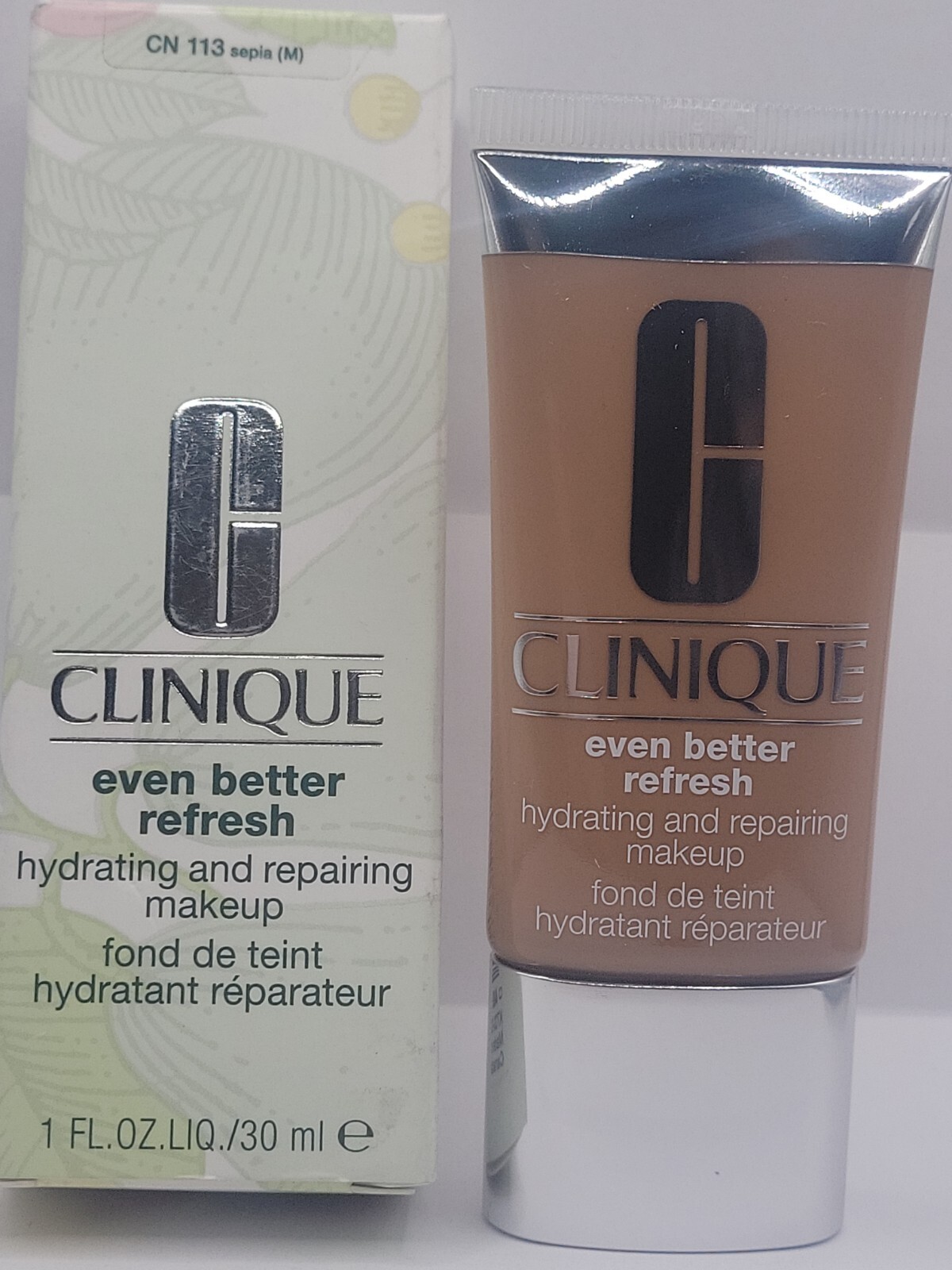 Clinique Even Better Hydrating and Repairing Makeup 113 SEPIA 1 fl oz New in Box