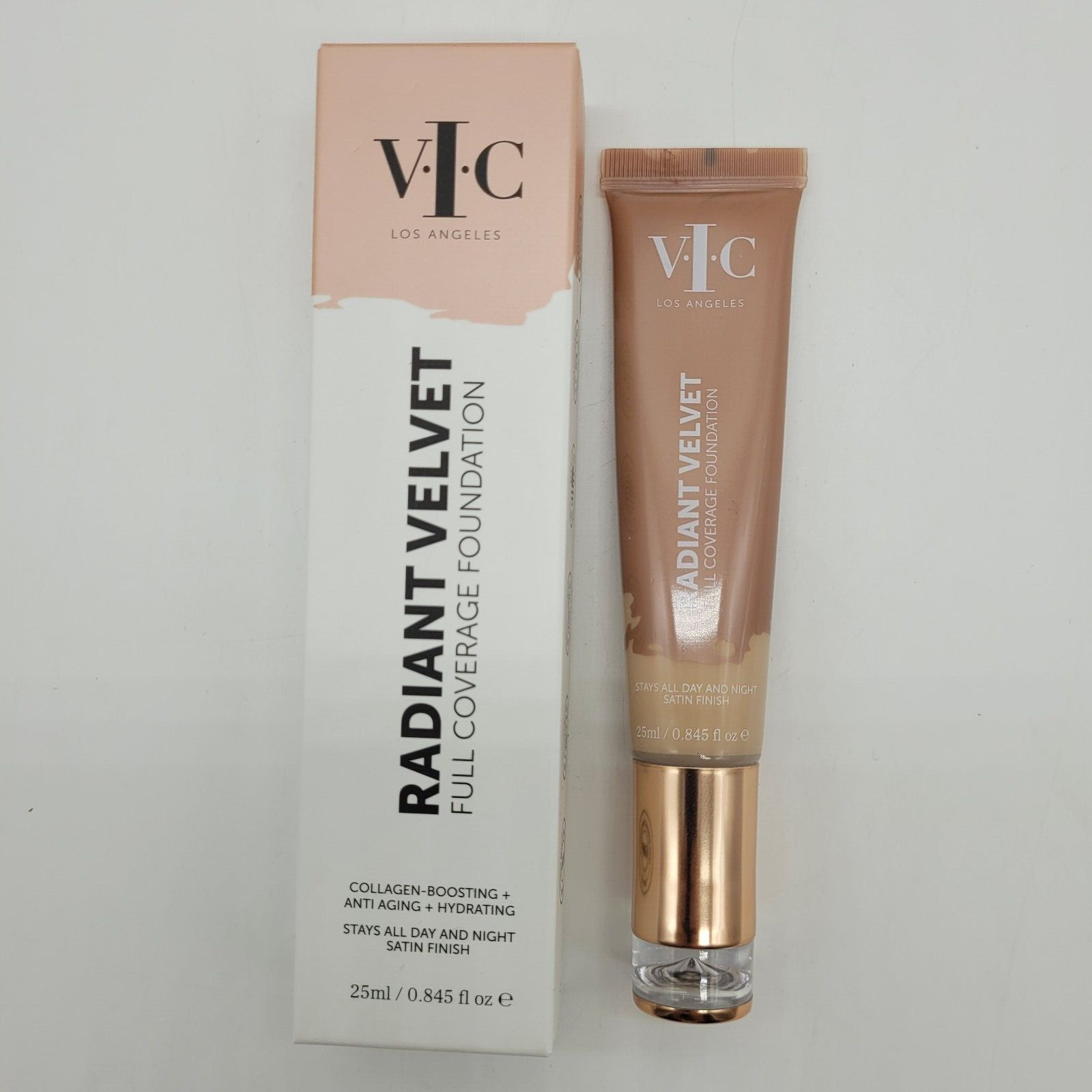 VIC Los Angeles Radiant Velvet Full Coverage Foundation C13 Satin Finish NEW