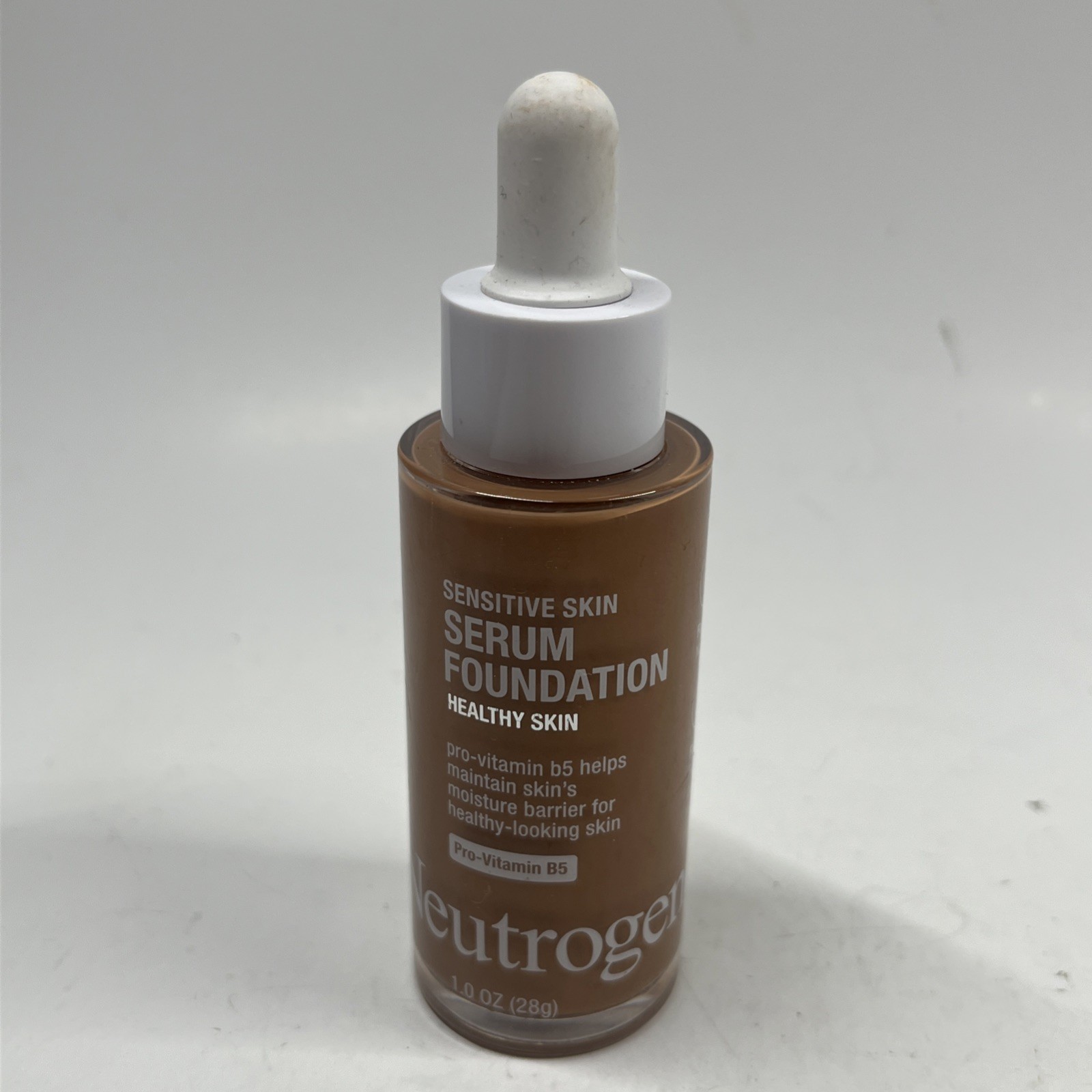 Neutrogena Sensitive Skin Serum Foundation – Pro-Vitamin B5 – Deep 01 – New 1 oz